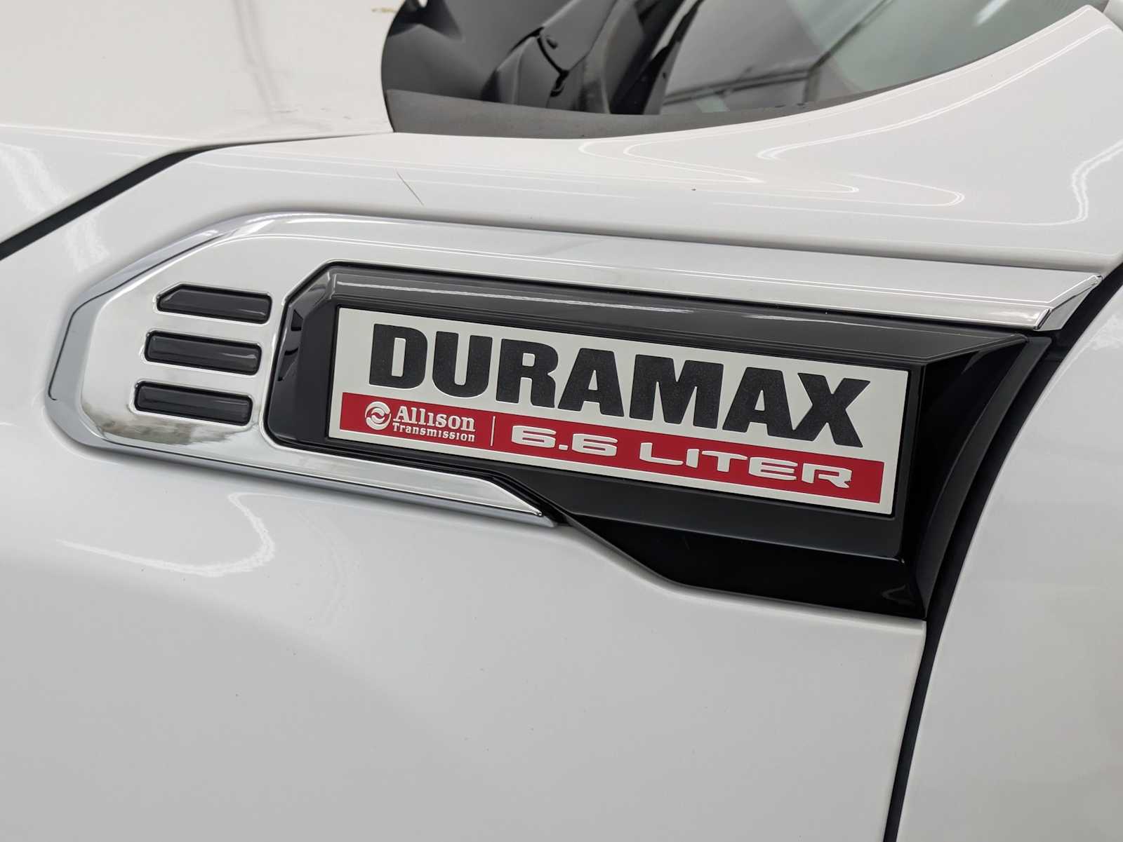 Thumbnail: 2025 GMC Sierra 3500 - 12