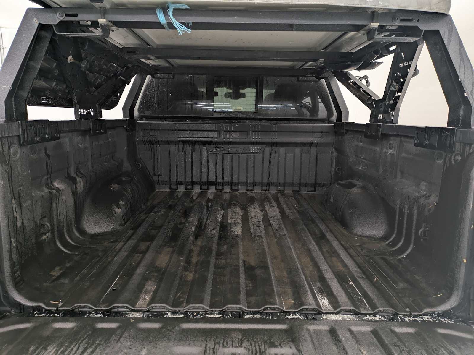 Thumbnail: 2019 Chevrolet Colorado - 36