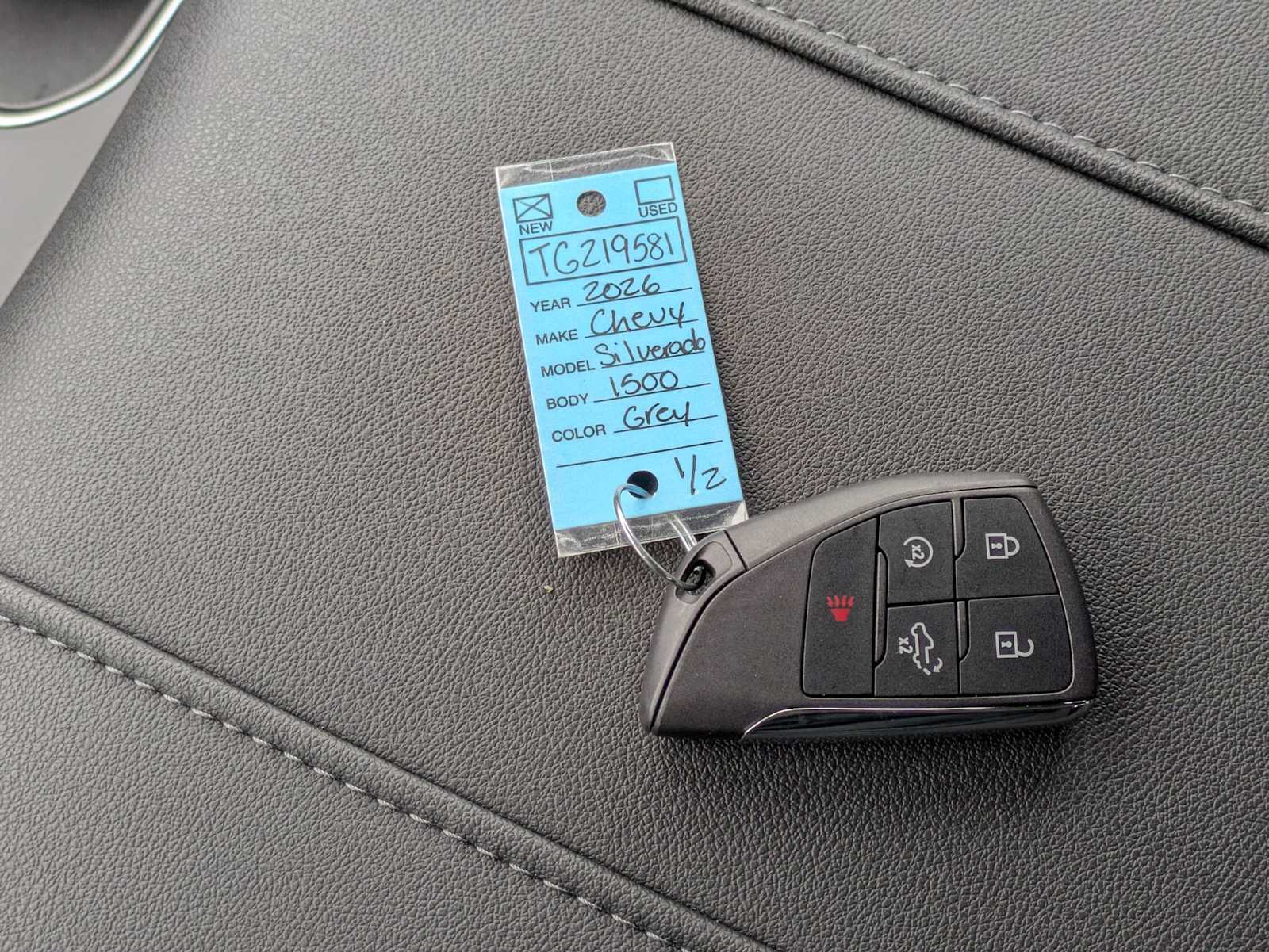 Thumbnail: 2026 Chevrolet Silverado 1500 - 34