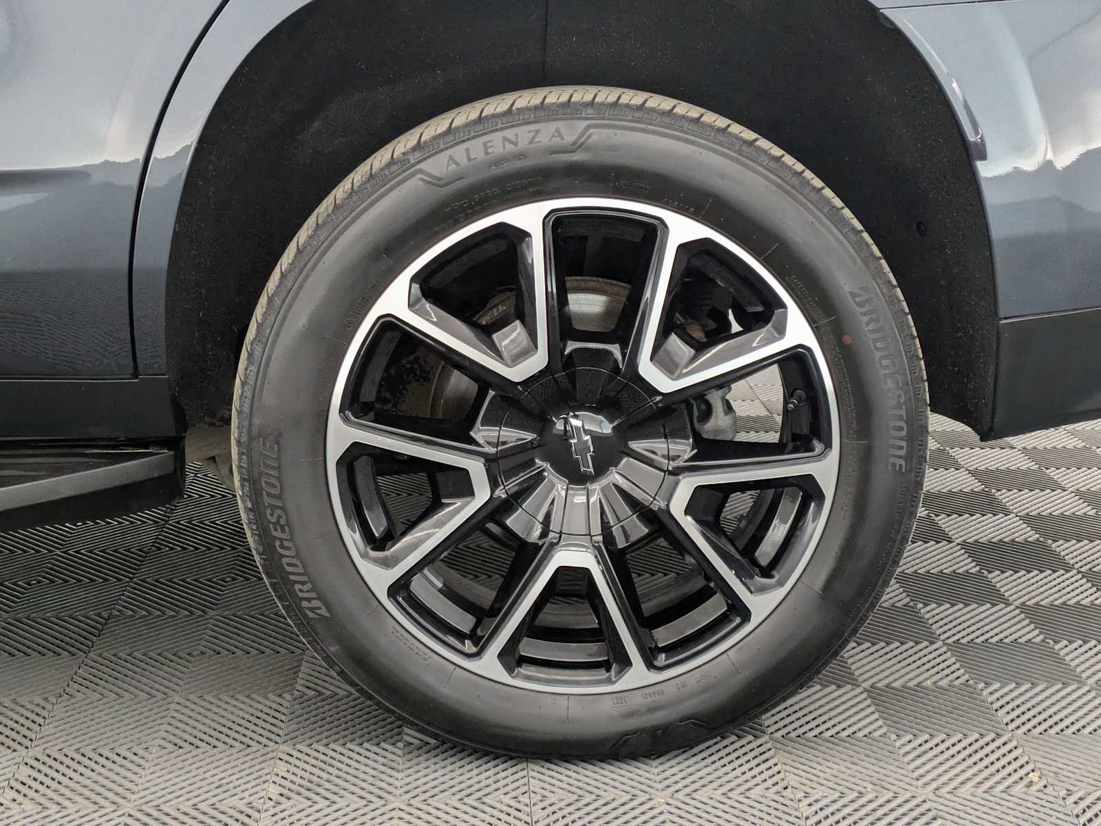 Thumbnail: 2021 Chevrolet Tahoe - 15