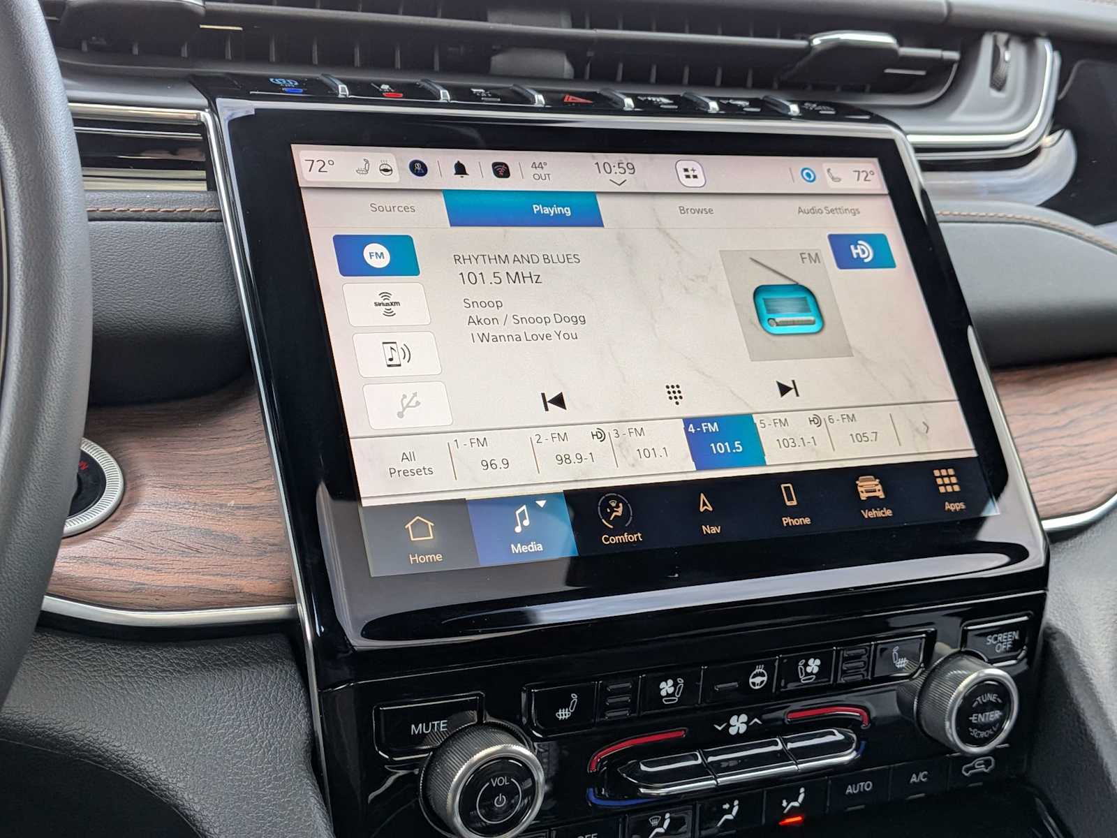 Thumbnail: 2023 Jeep Grand Cherokee - 33