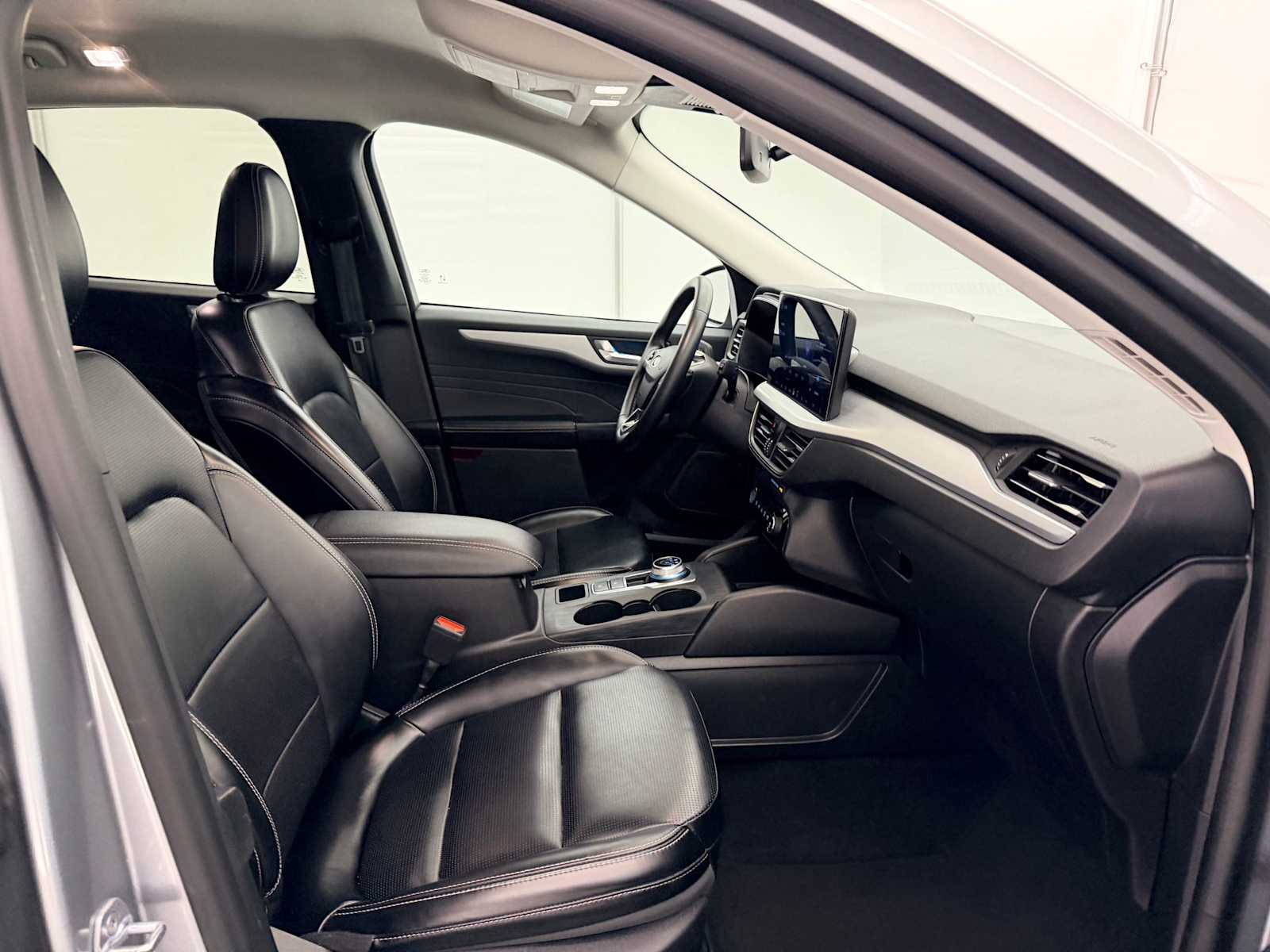 Thumbnail: 2024 Ford Escape - 21