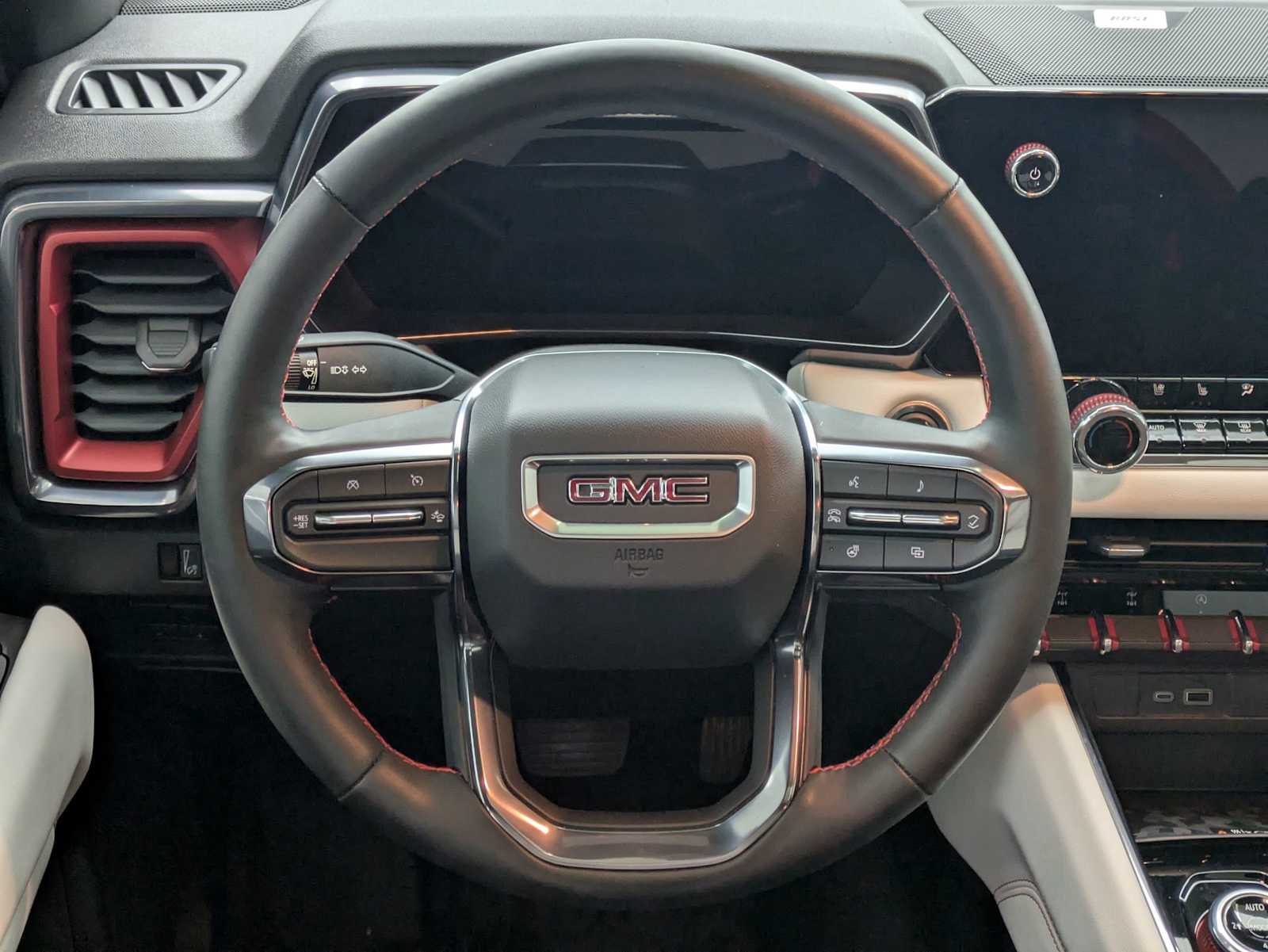 Thumbnail: 2024 GMC Canyon - 24
