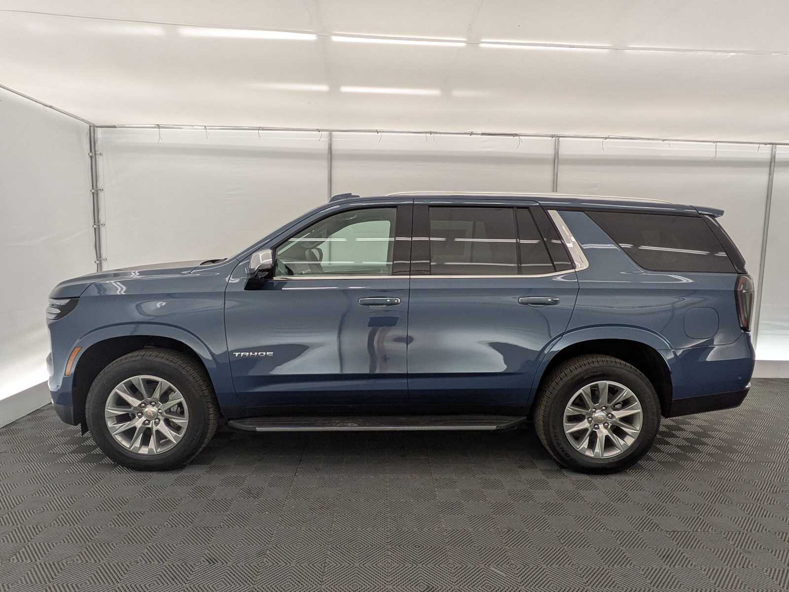 Thumbnail: 2026 Chevrolet Tahoe - 3