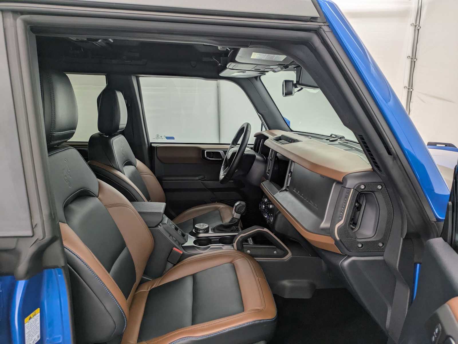 2024 Ford Bronco Outer Banks 20
