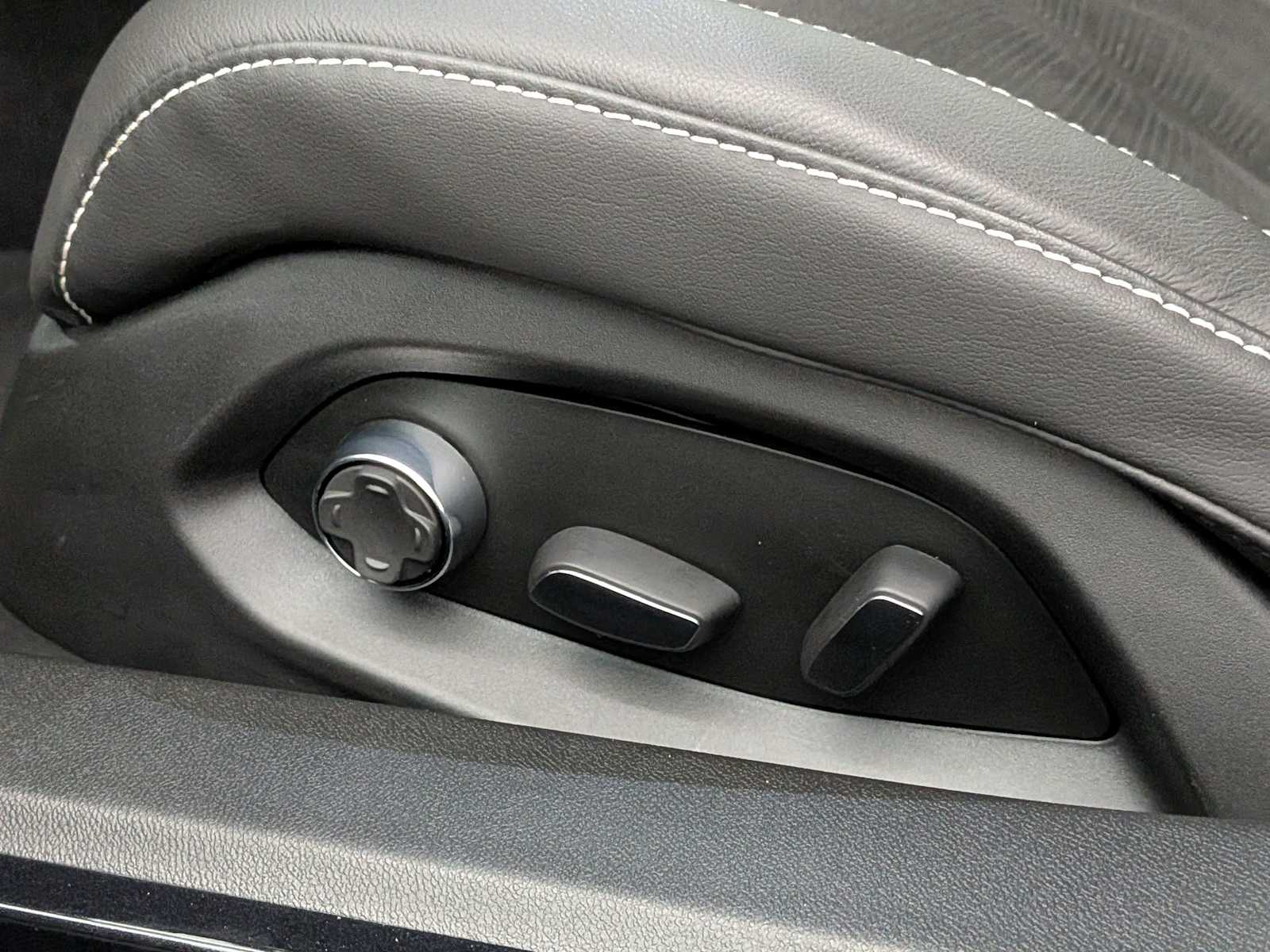 Thumbnail: 2024 Chevrolet Corvette - 14