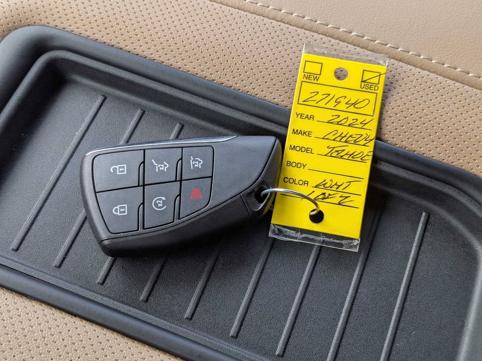 Thumbnail: 2024 Chevrolet Tahoe - 33