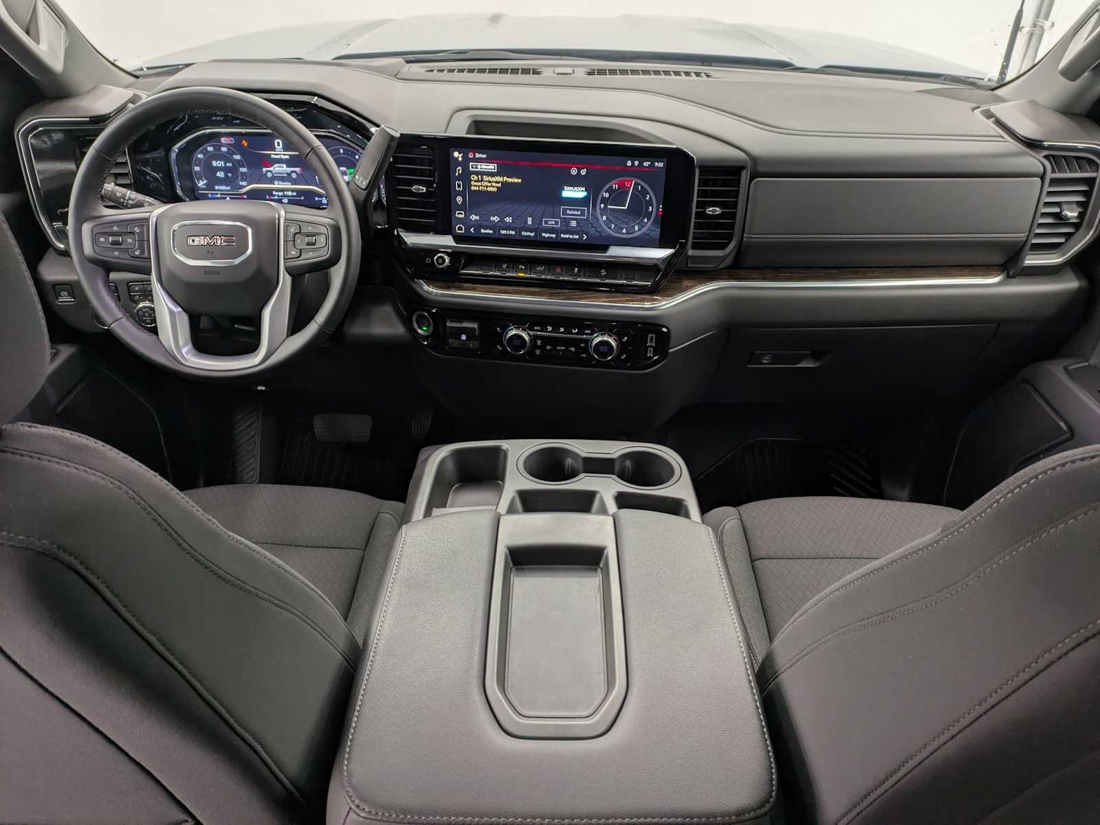 Thumbnail: 2024 GMC Sierra 2500 - 17