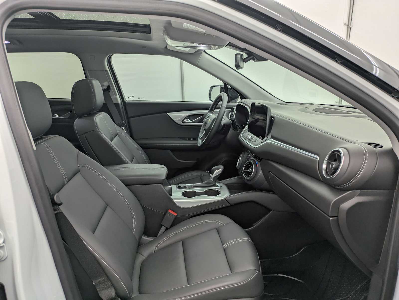 Thumbnail: 2024 Chevrolet Blazer - 22