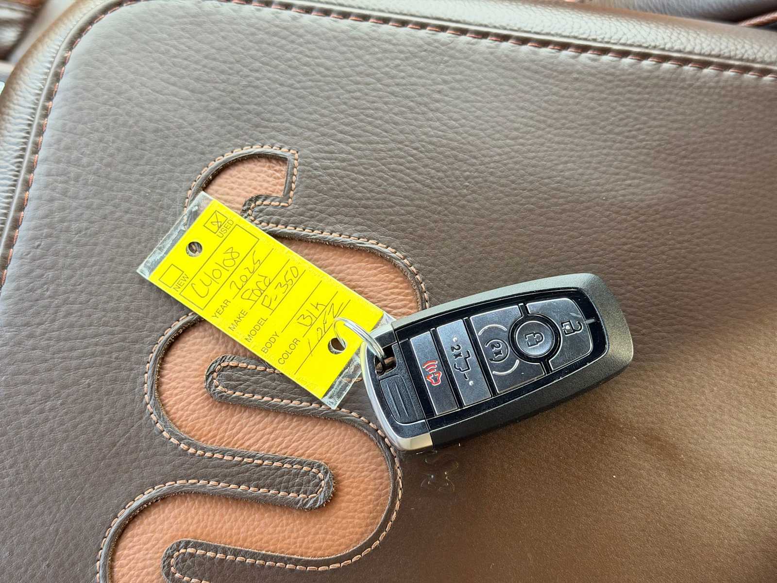 Thumbnail: 2025 Ford F-350 - 35