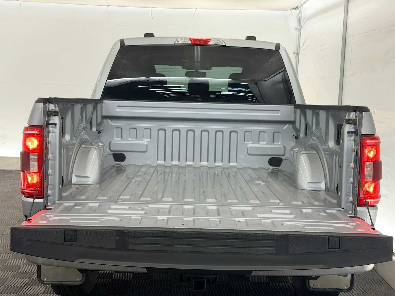 Thumbnail: 2023 Ford F-150 - 32