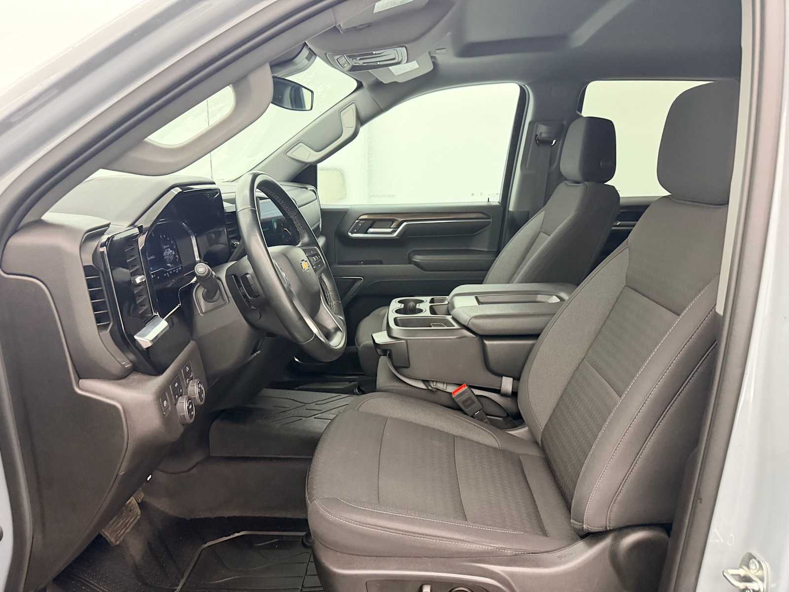 Thumbnail: 2024 Chevrolet Silverado 1500 - 19