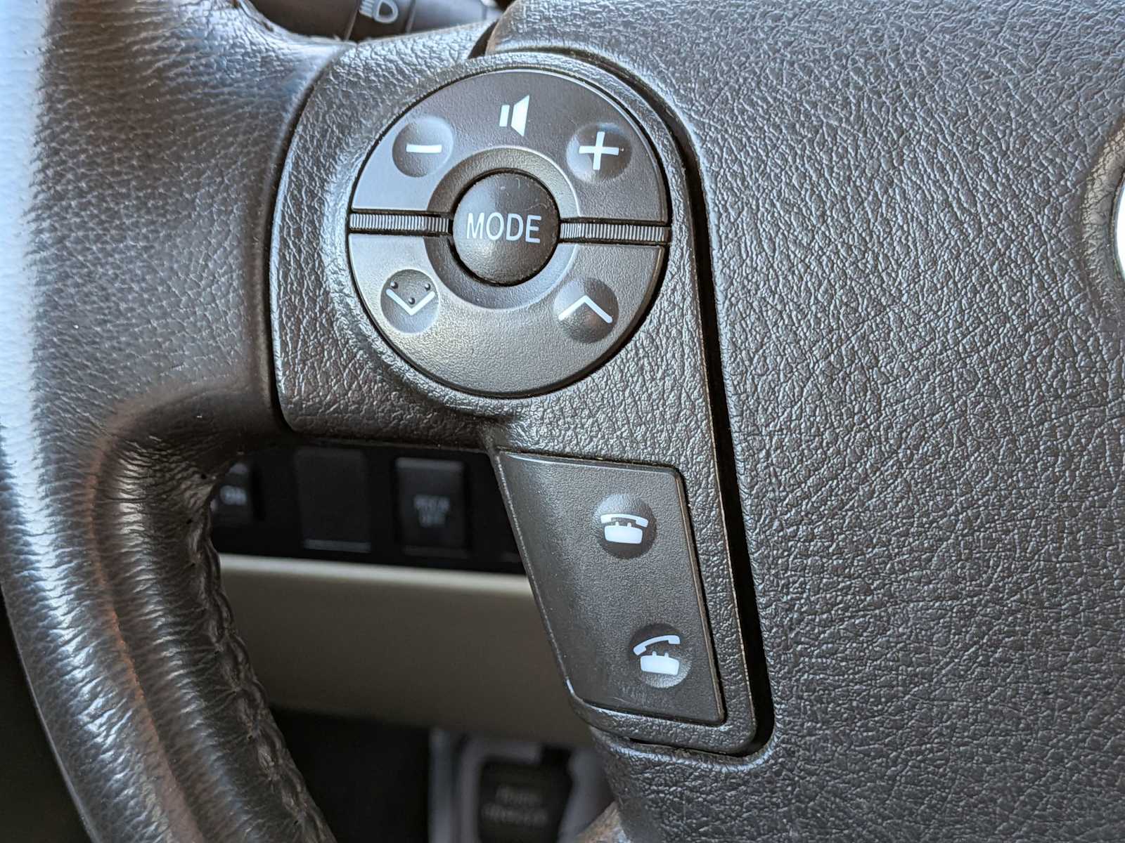 Thumbnail: 2008 Toyota Tundra - 27