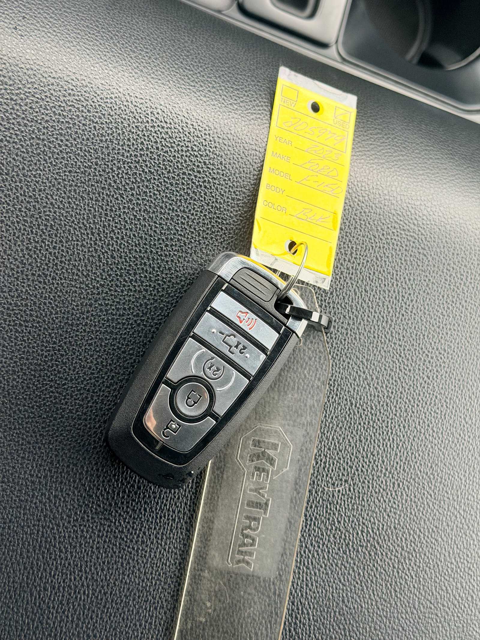 Thumbnail: 2023 Ford F-150 - 34