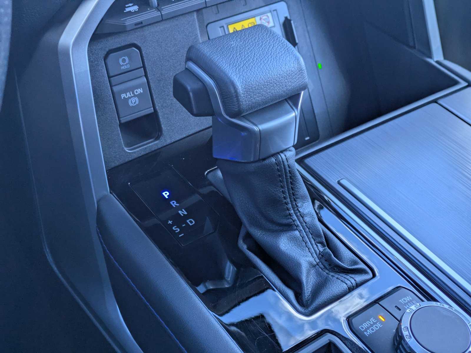 Thumbnail: 2024 Toyota Tundra - 33