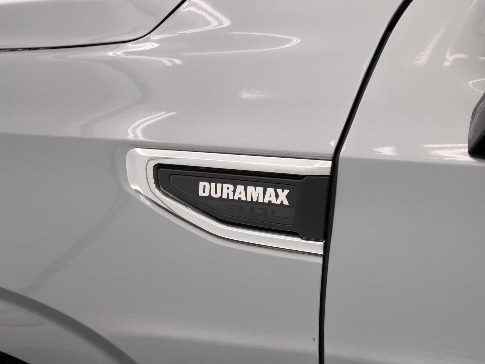 Thumbnail: 2024 GMC Yukon XL - 12