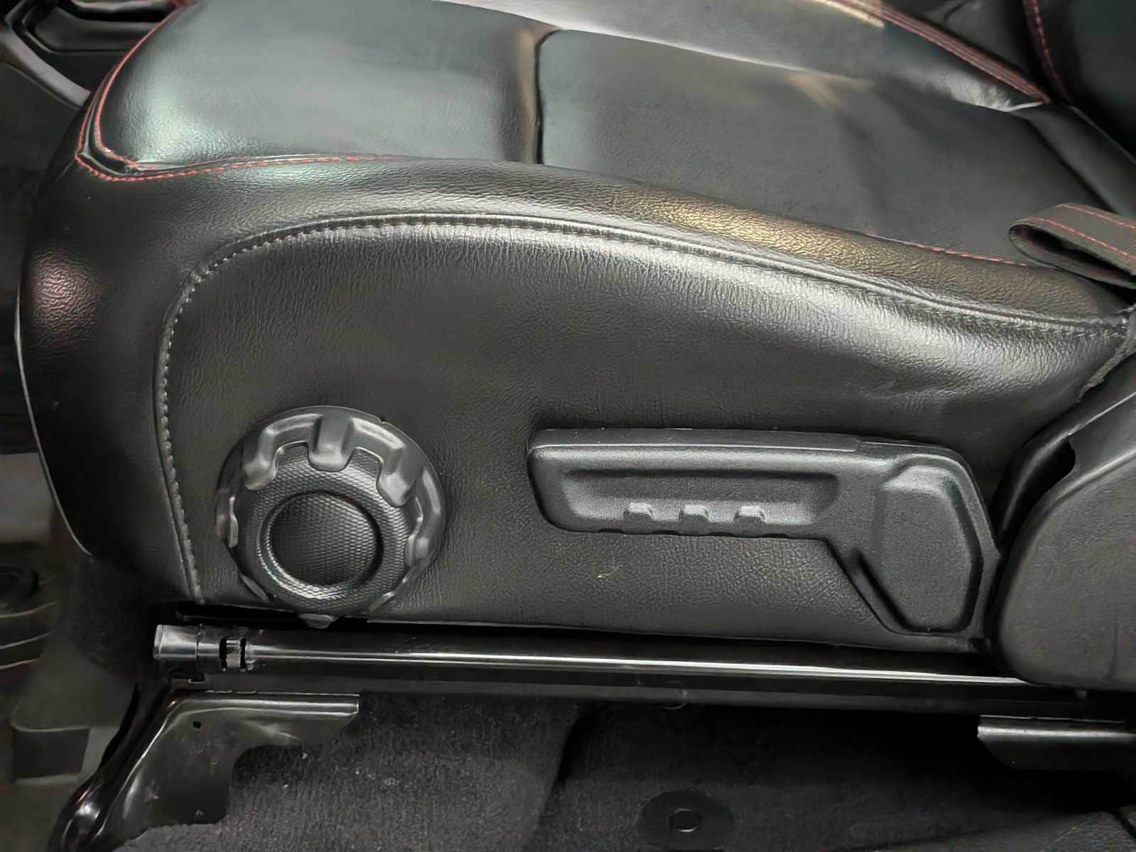 Thumbnail: 2023 Jeep Wrangler - 18