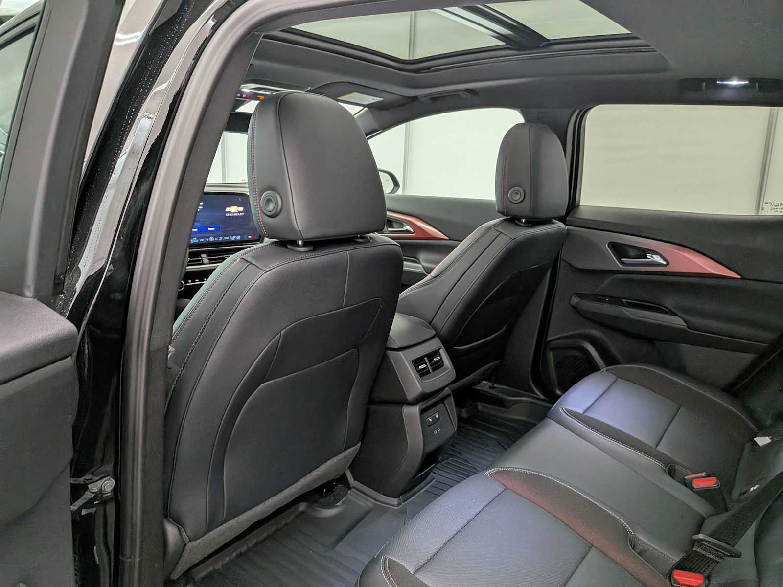 Thumbnail: 2026 Chevrolet Equinox - 19