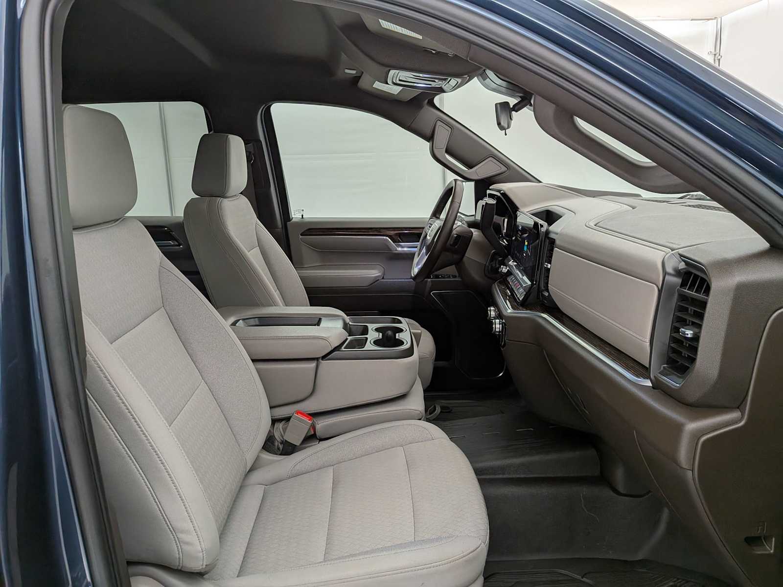 Thumbnail: 2023 GMC Sierra 1500 - 23