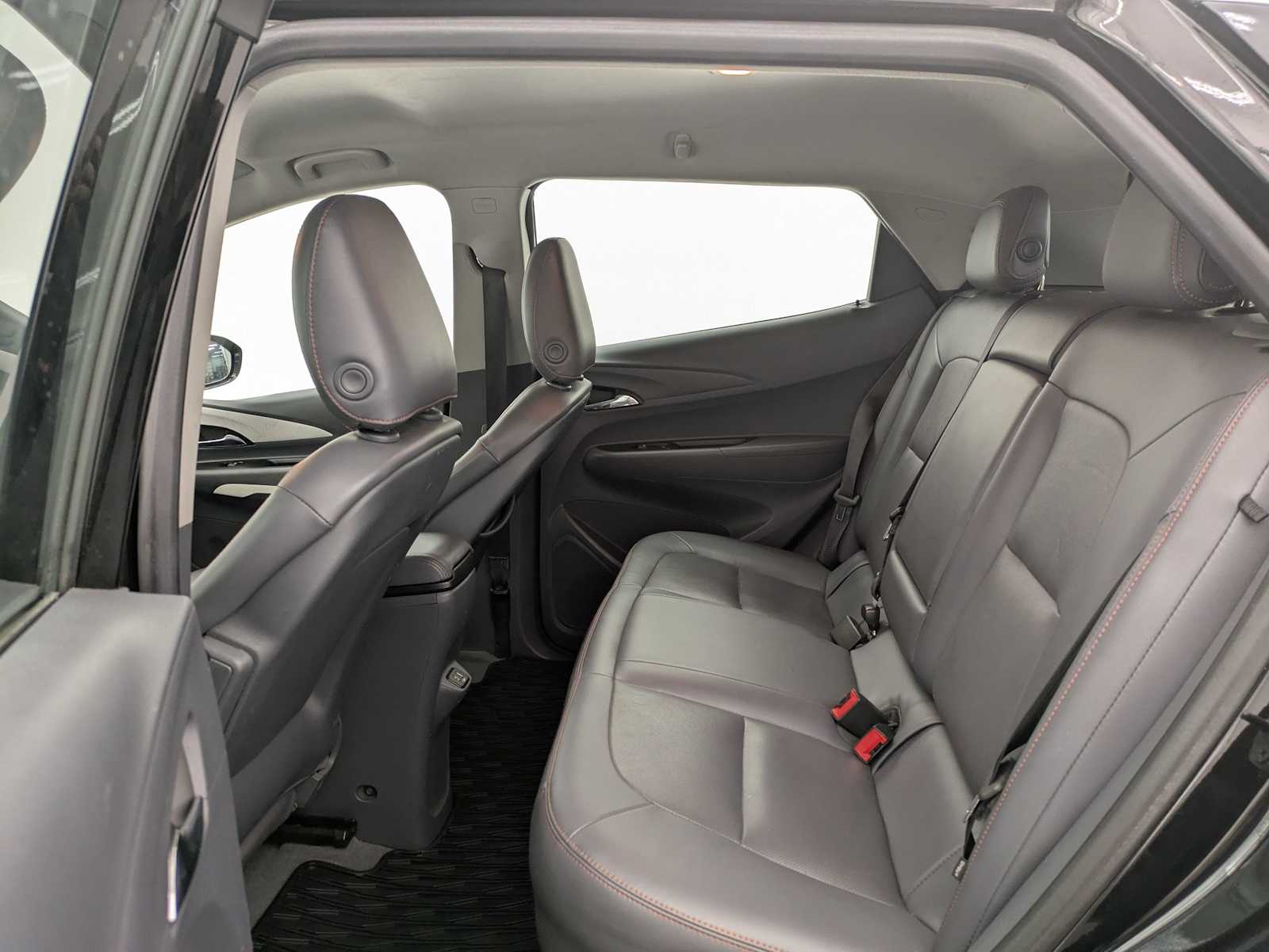 Thumbnail: 2019 Chevrolet Bolt EV - 19