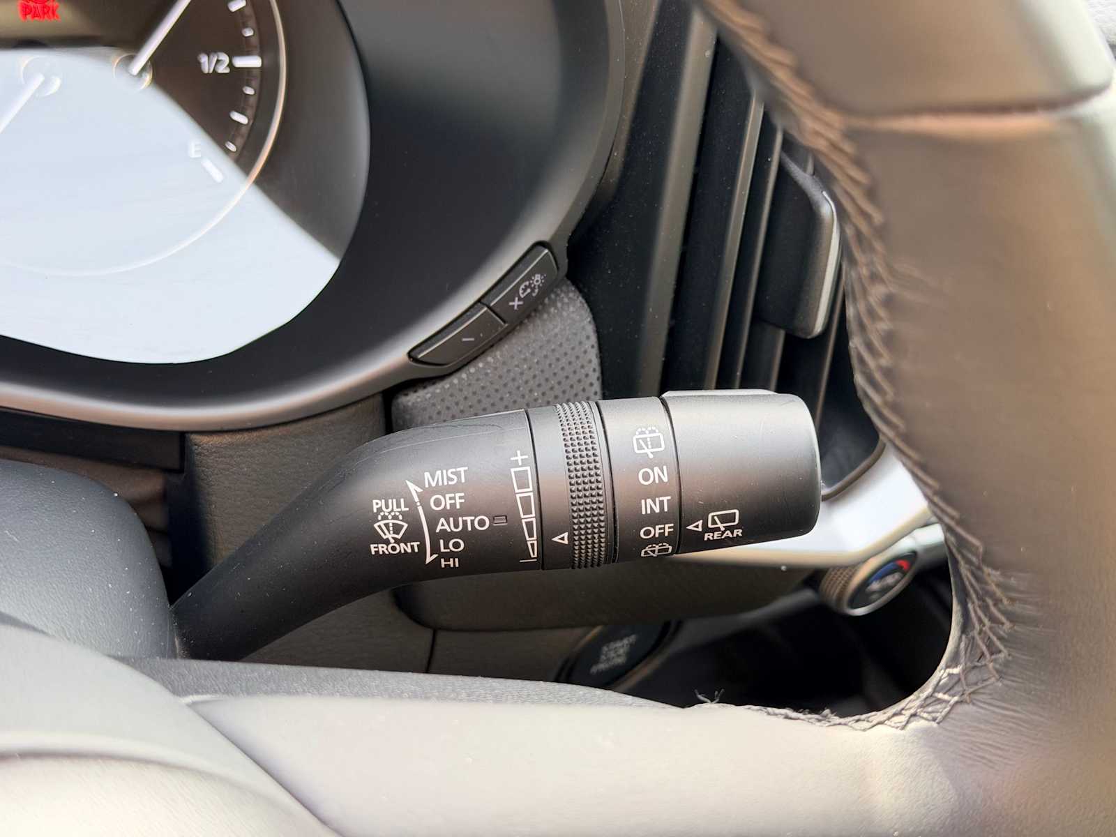 Thumbnail: 2025 Mazda CX-50 - 26