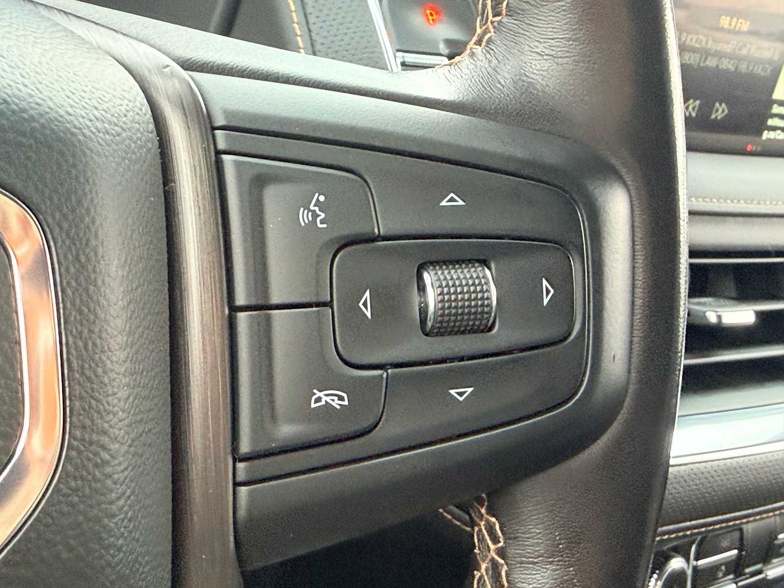 Thumbnail: 2022 GMC Yukon - 27