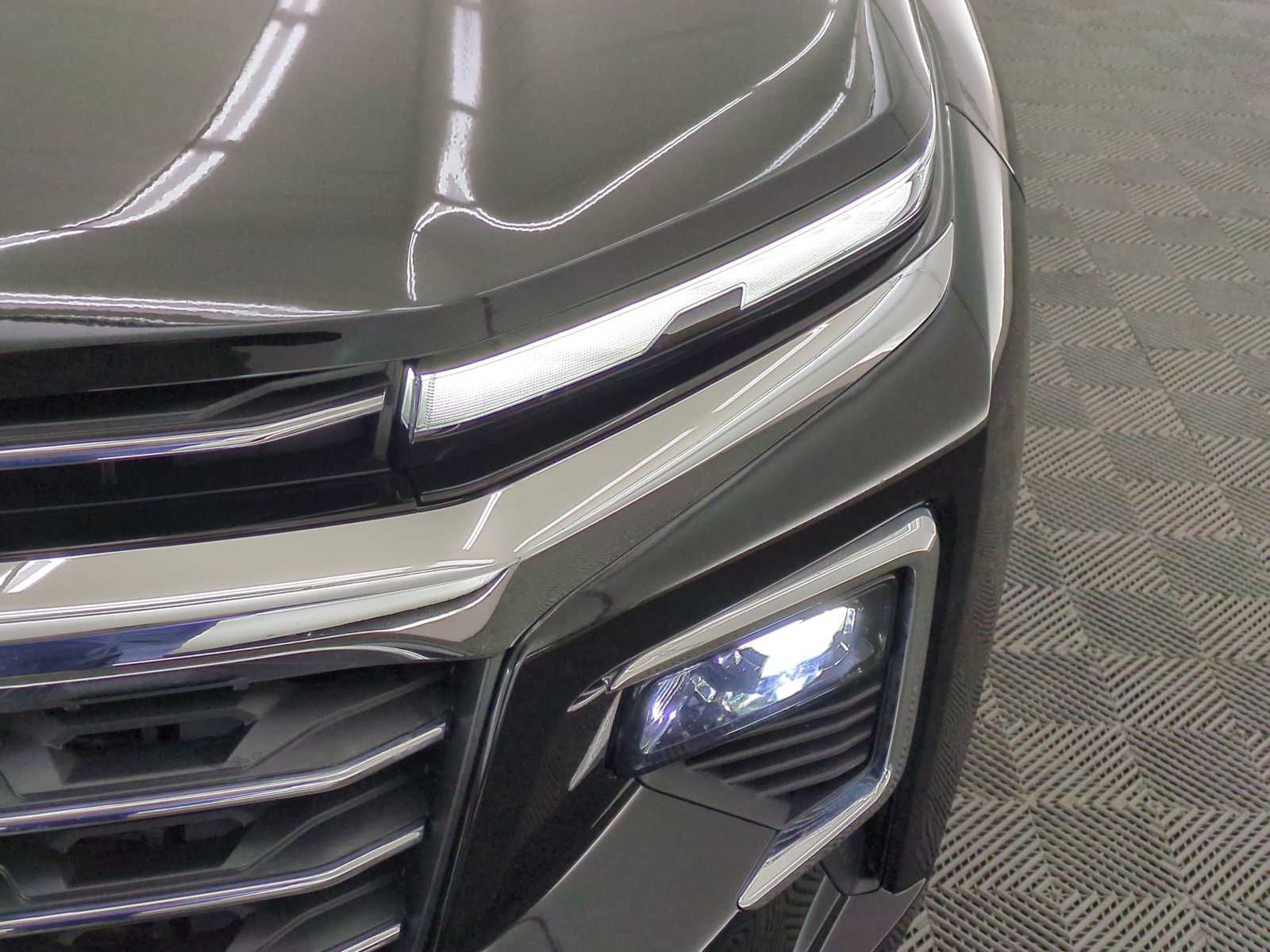 Thumbnail: 2026 Chevrolet Traverse - 10