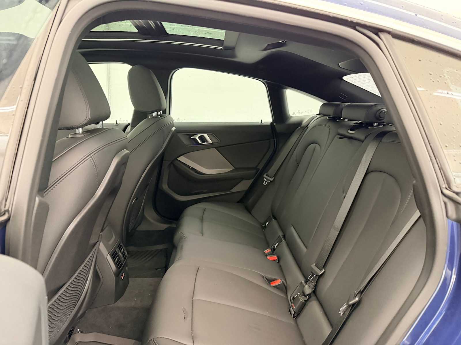 Thumbnail: 2024 BMW 2 Series - 20