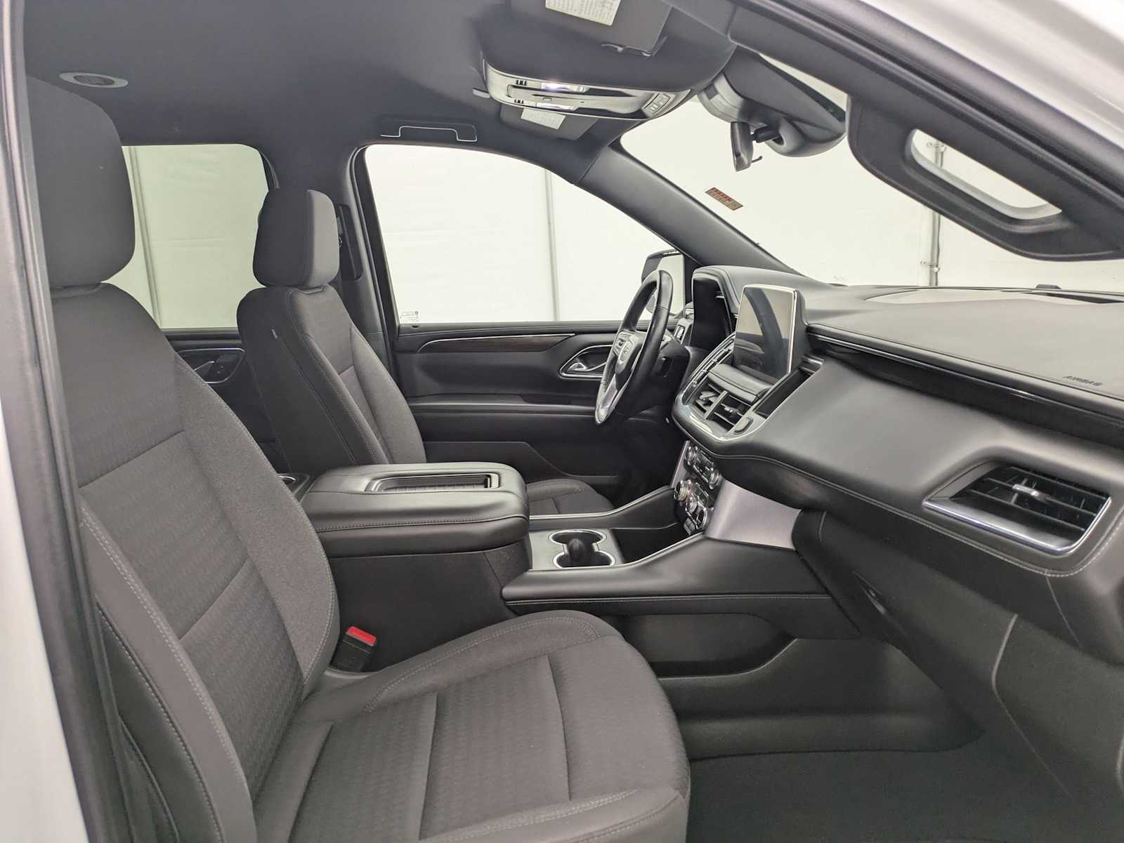 Thumbnail: 2023 GMC Yukon - 24