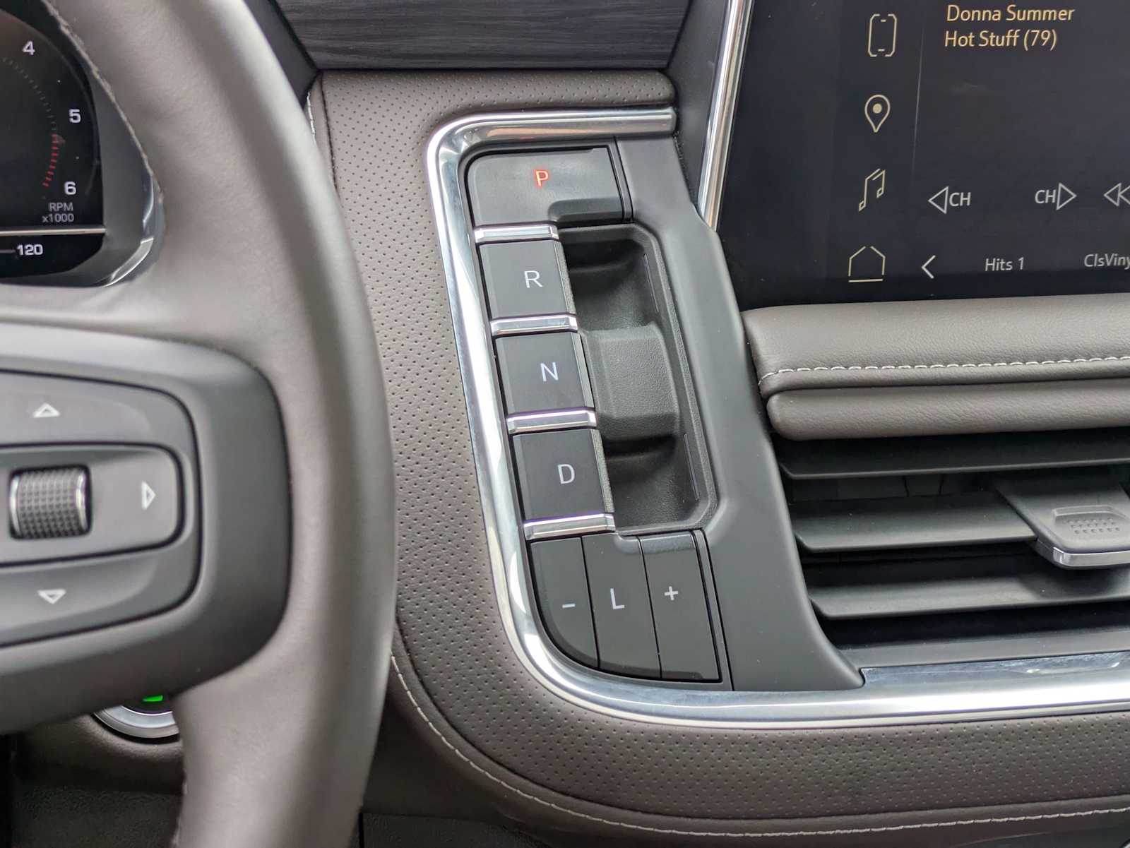 Thumbnail: 2024 GMC Yukon XL - 33