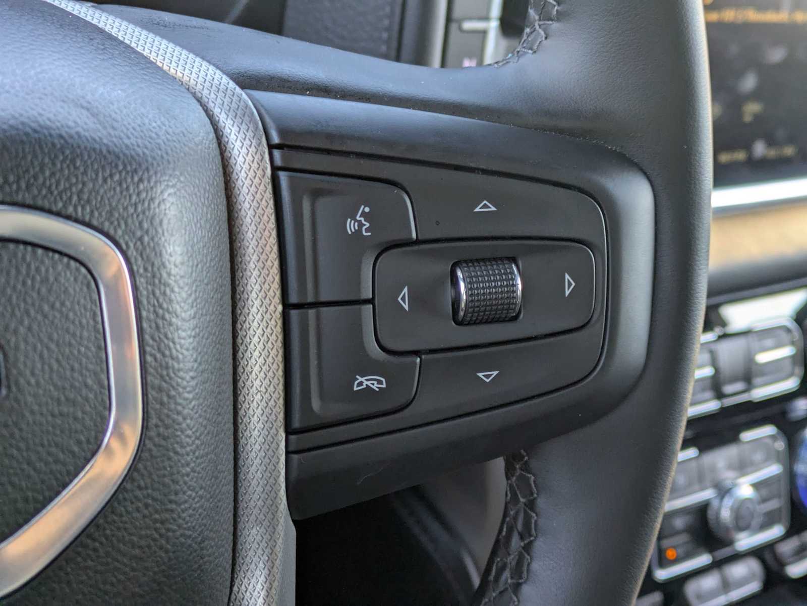 Thumbnail: 2024 GMC Yukon - 27