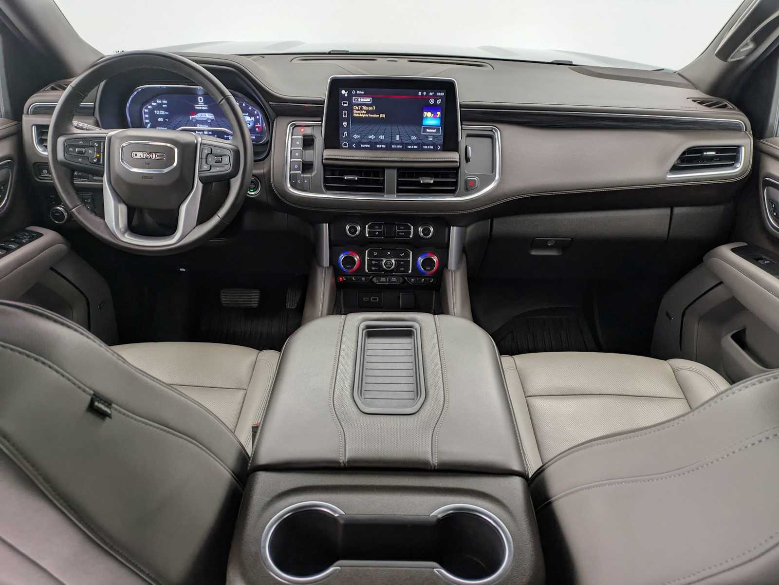 Thumbnail: 2024 GMC Yukon XL - 18