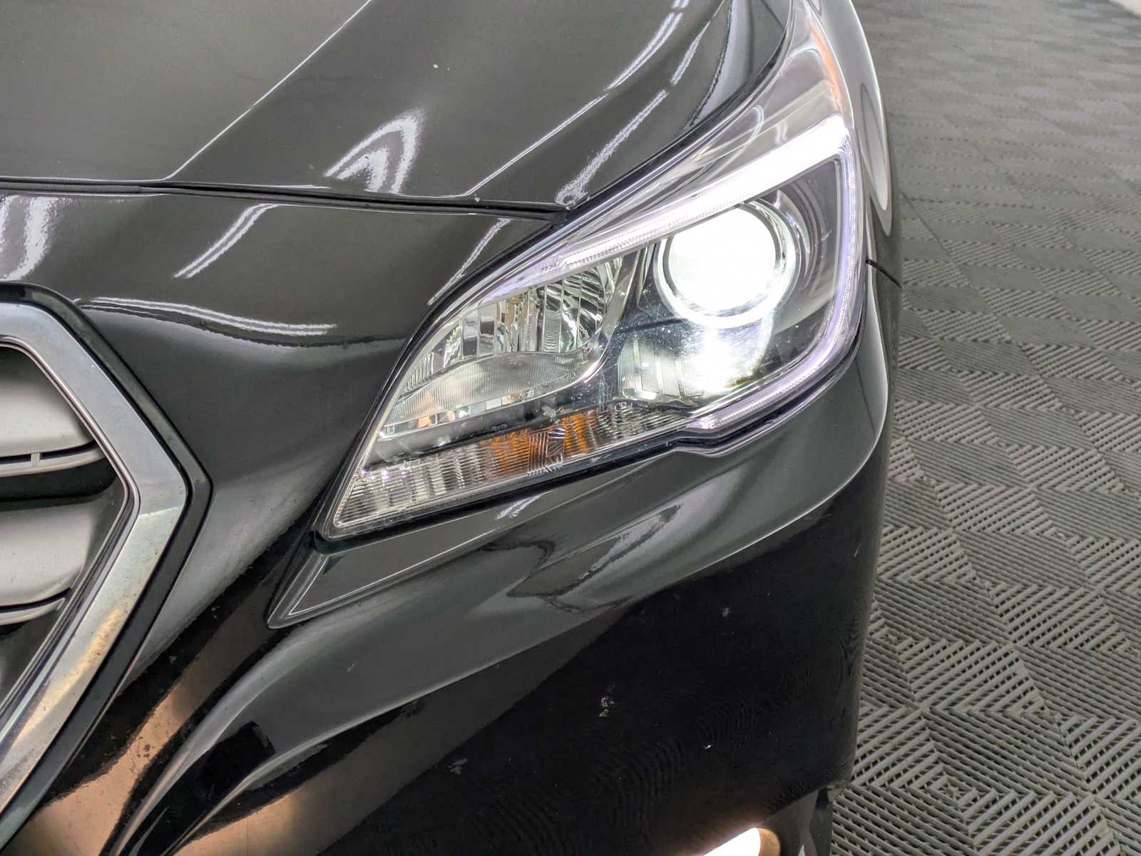 Thumbnail: 2017 Subaru Legacy - 10