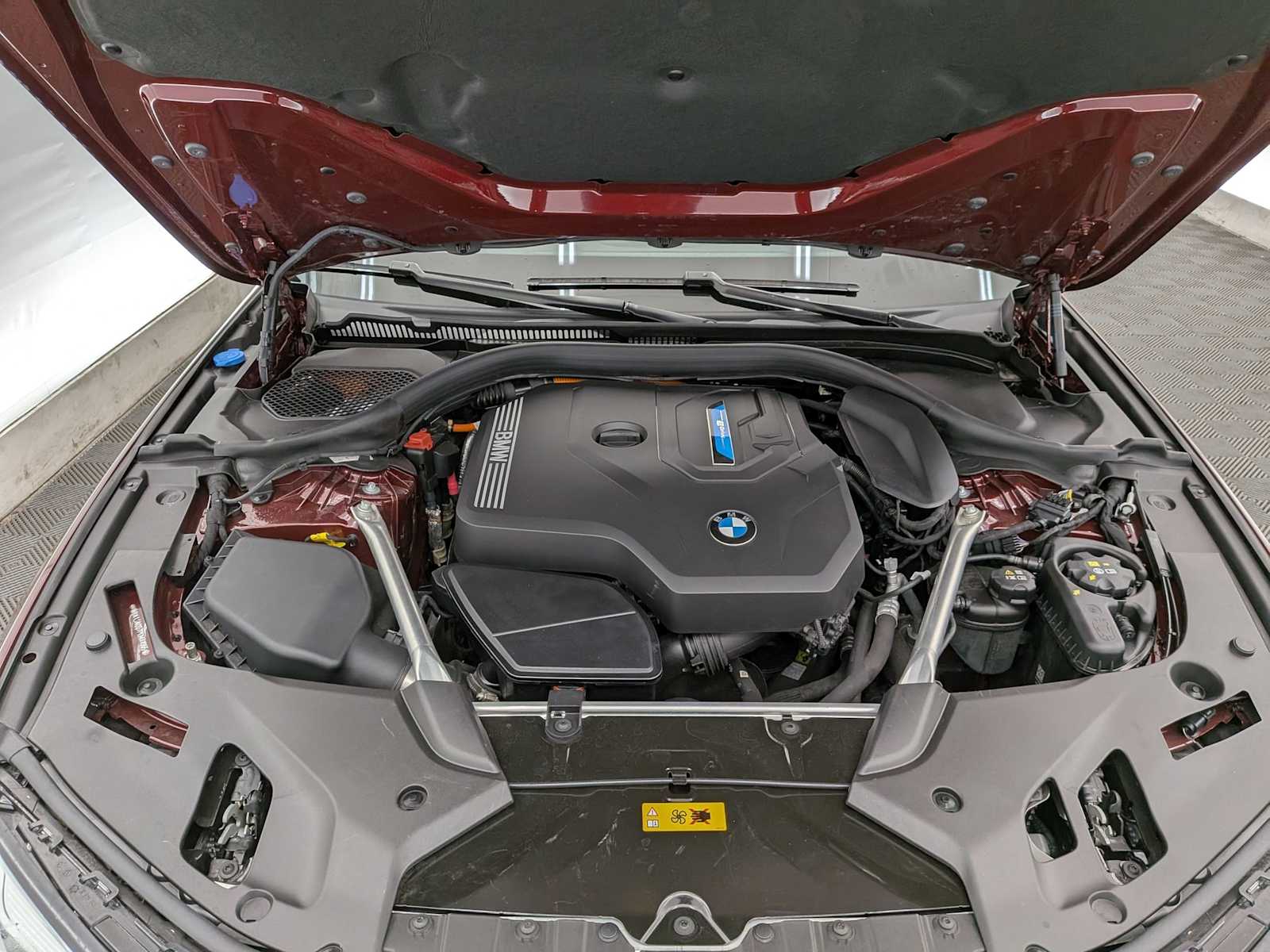 Thumbnail: 2023 BMW 5 Series - 14