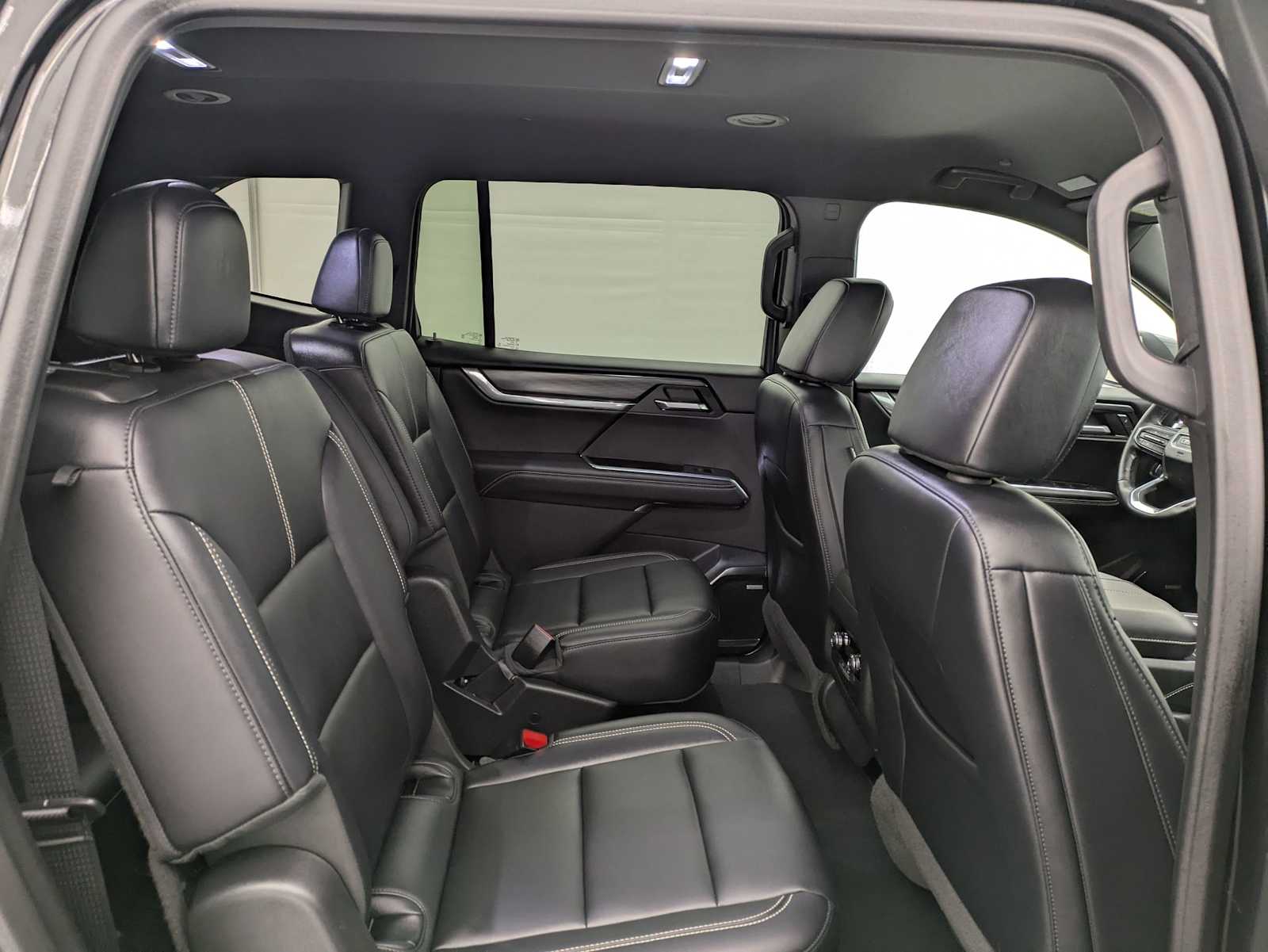 Thumbnail: 2025 GMC Acadia - 21