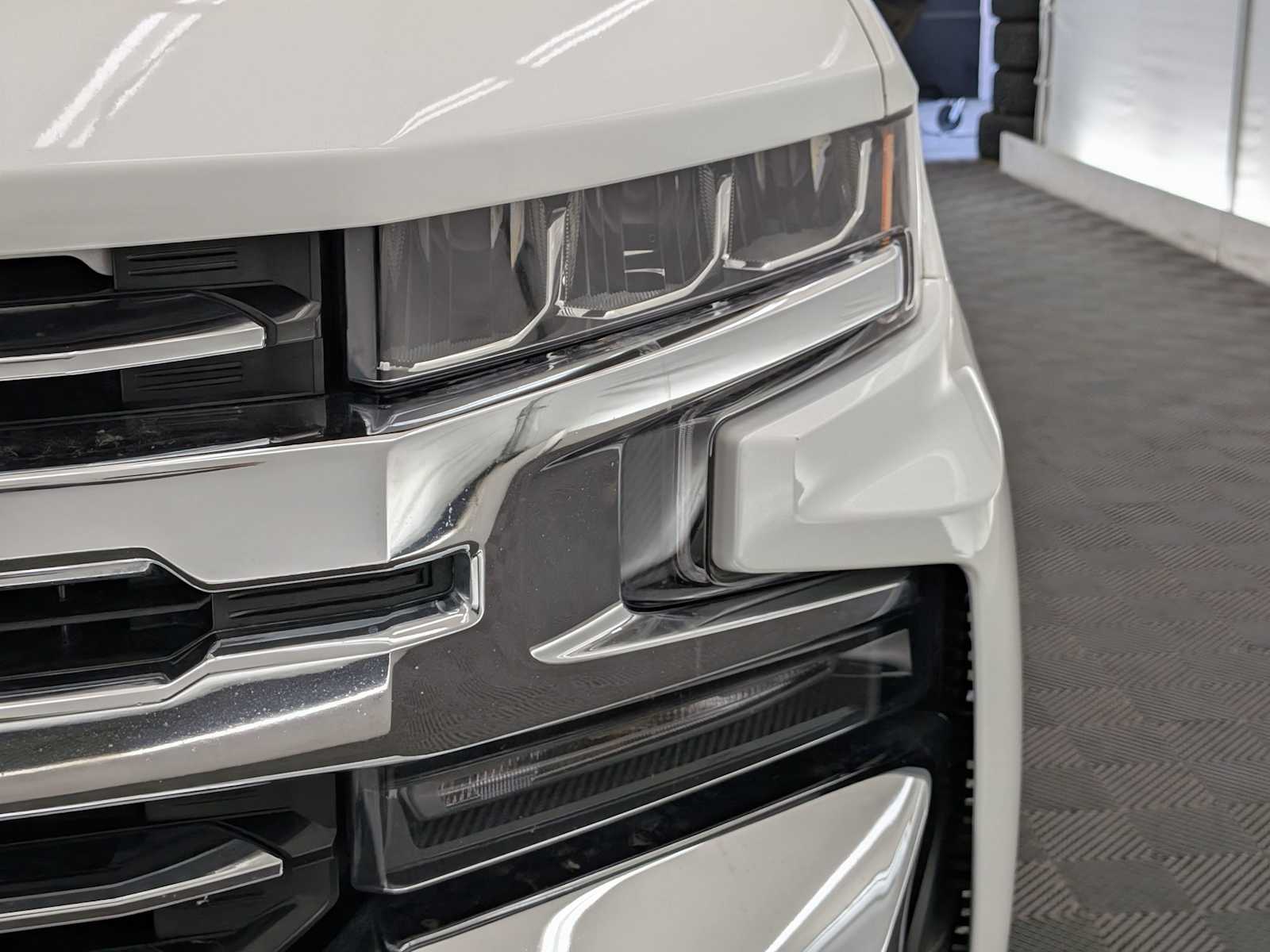 Thumbnail: 2021 Chevrolet Silverado 1500 - 10