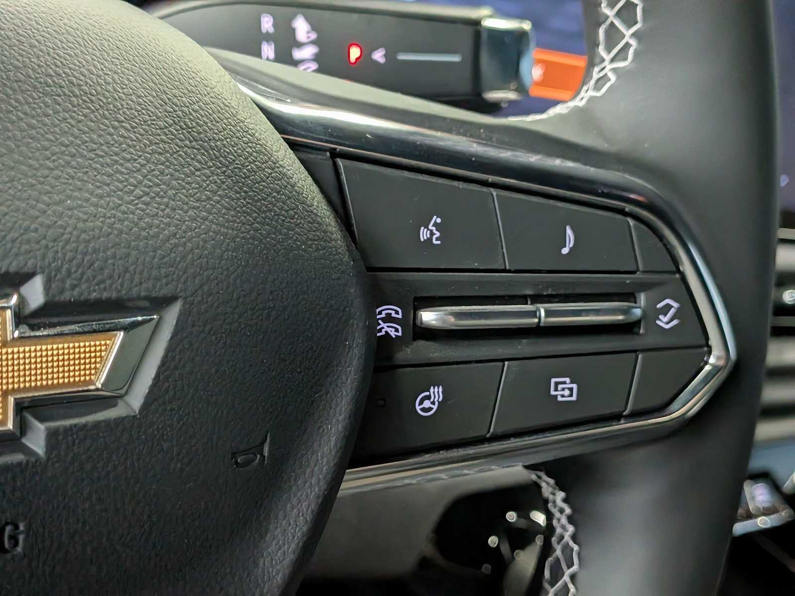 Thumbnail: 2026 Chevrolet Silverado EV - 23