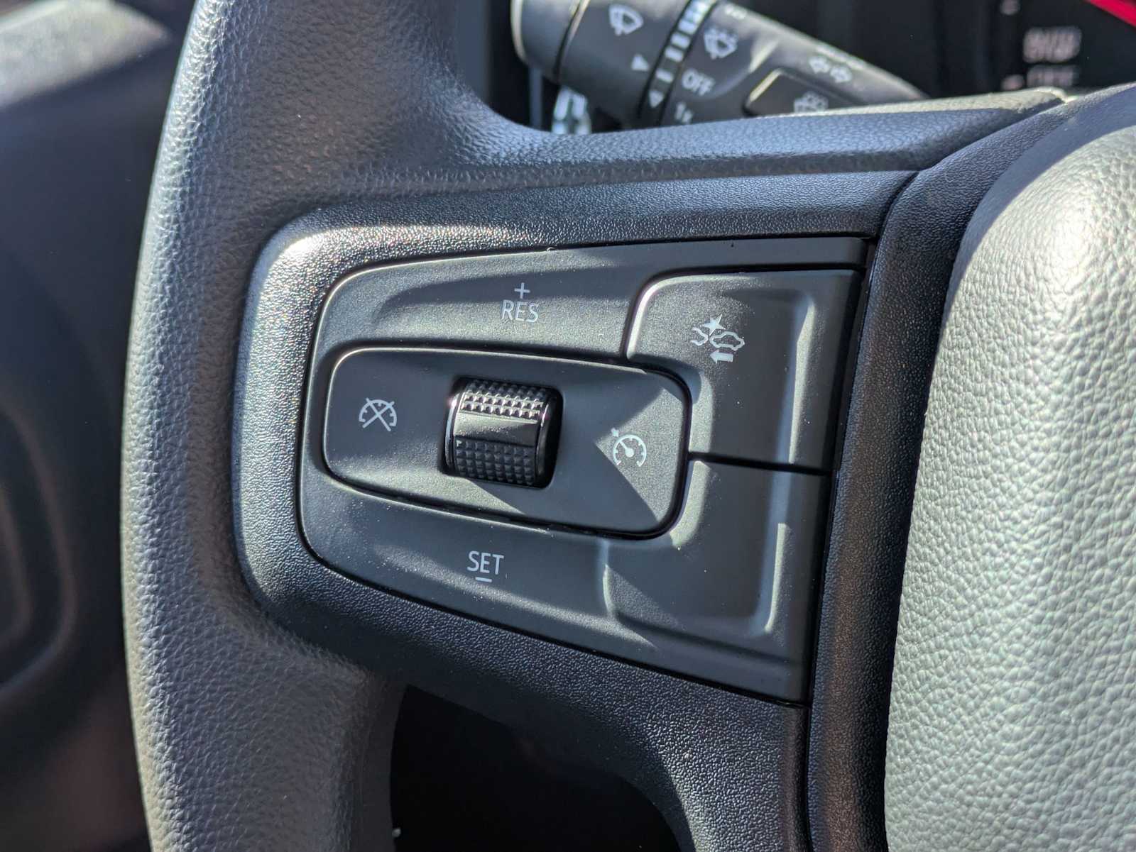 Thumbnail: 2025 Chevrolet Silverado 1500 - 25