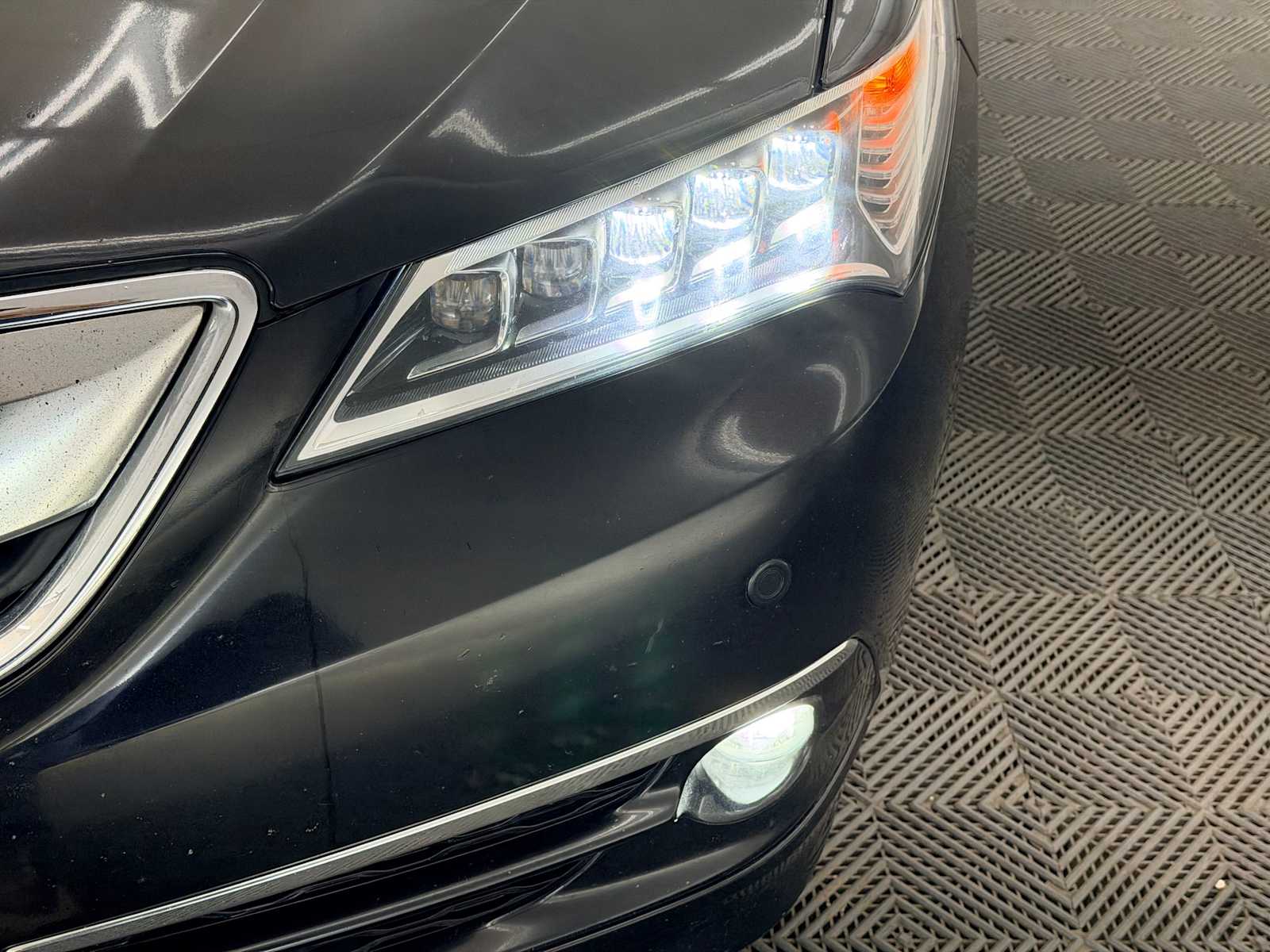 Thumbnail: 2015 Acura TLX - 10