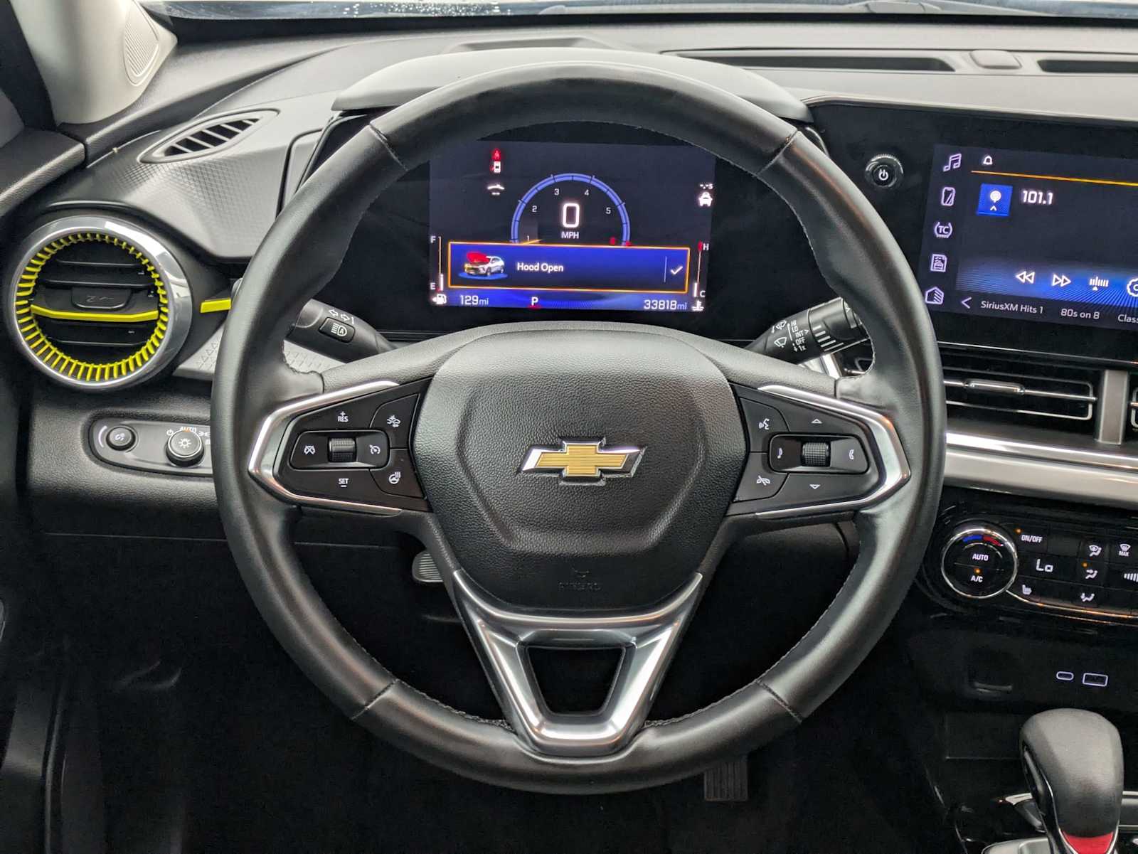 Thumbnail: 2024 Chevrolet Trax - 23