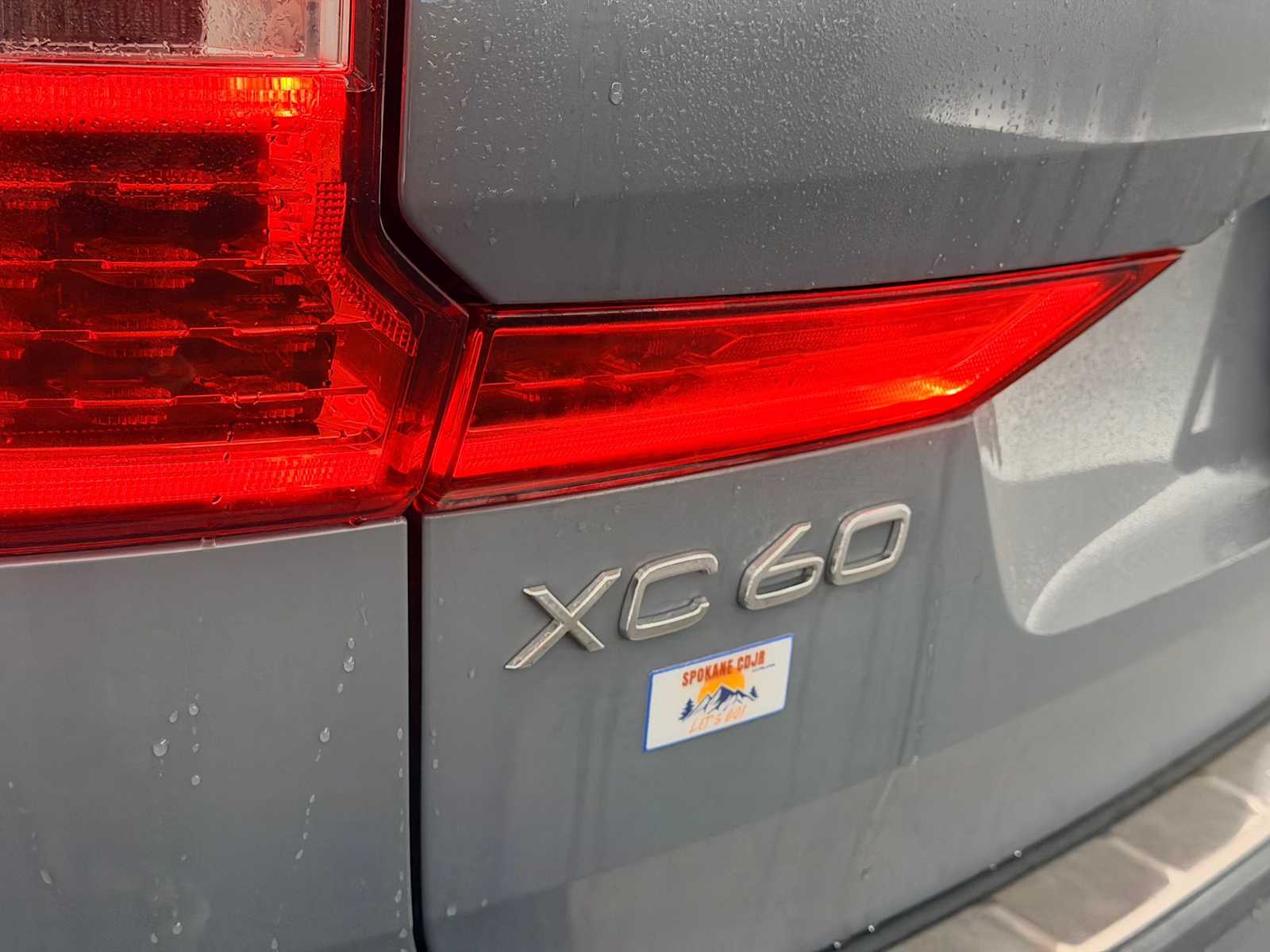 Thumbnail: 2022 Volvo XC60 - 12