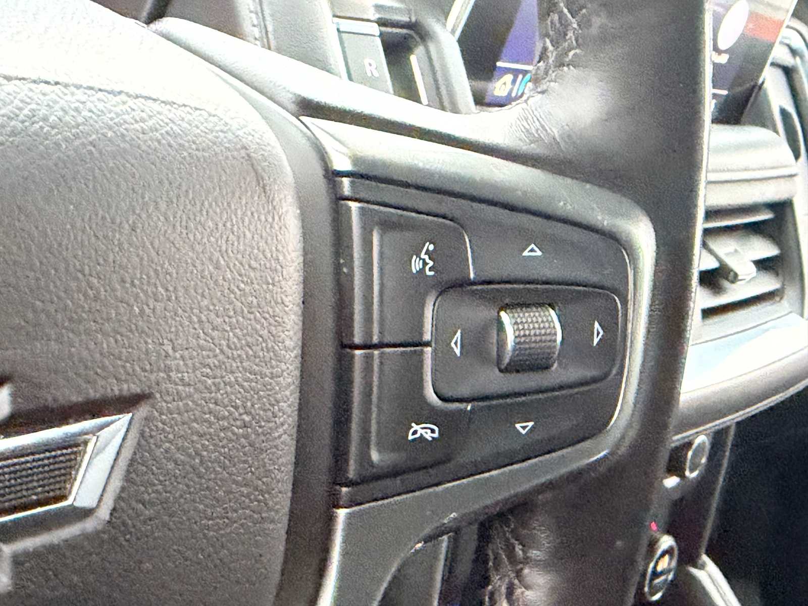 Thumbnail: 2021 Chevrolet Tahoe - 25