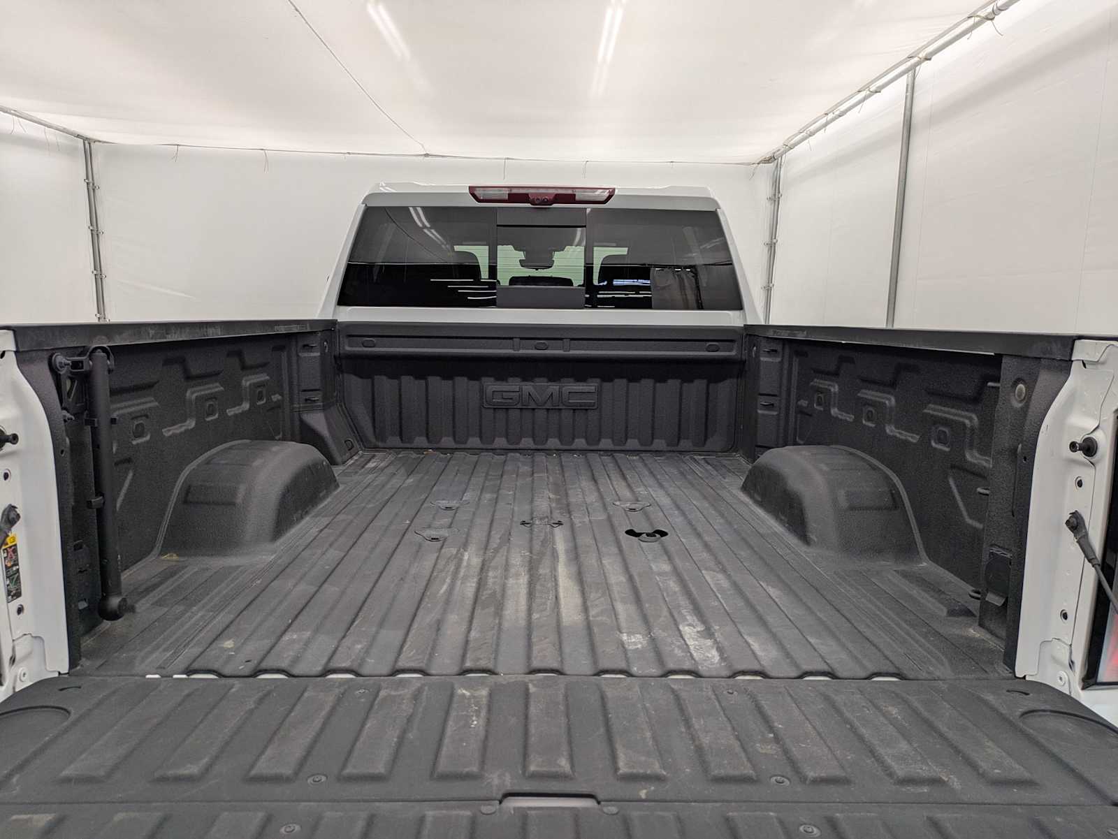 Thumbnail: 2025 GMC Sierra 3500 - 34
