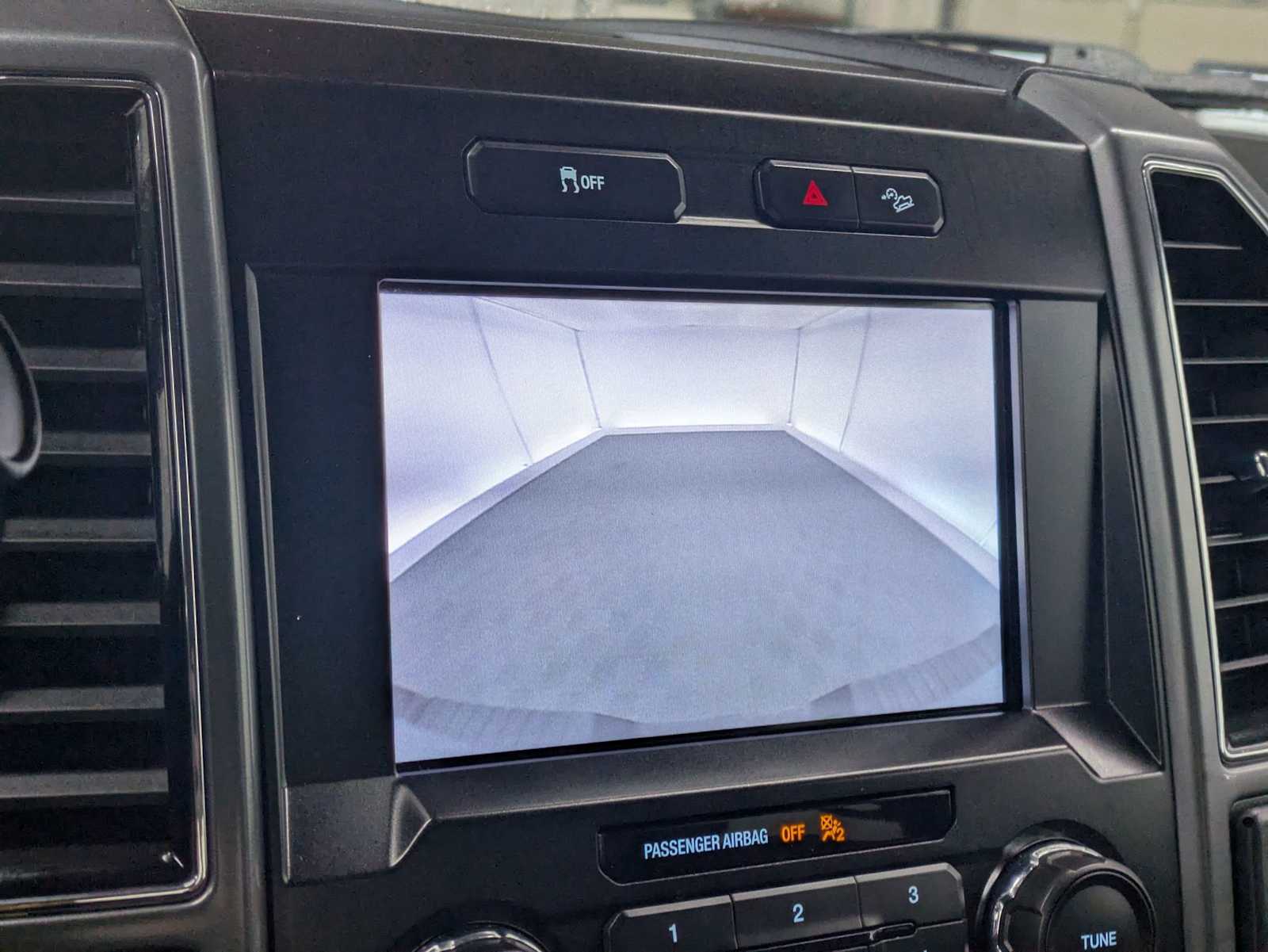 Thumbnail: 2021 Ford F-350 - 27