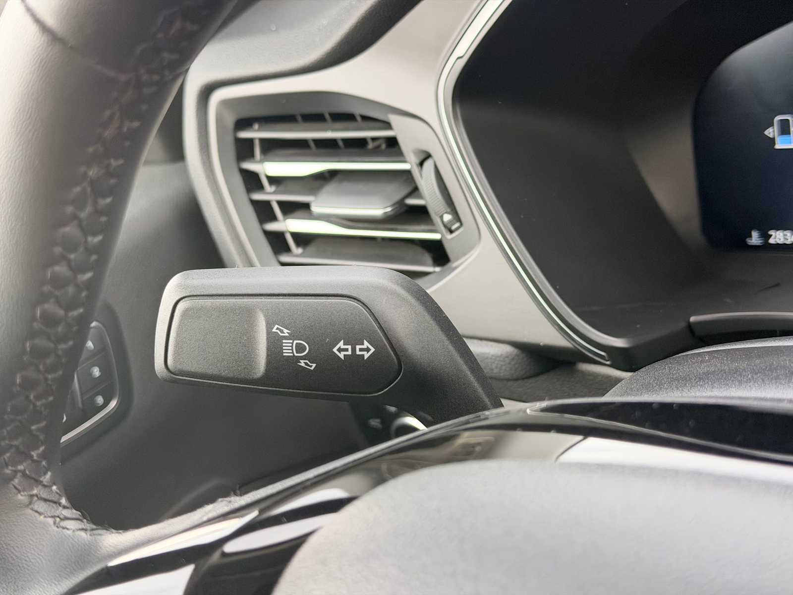 Thumbnail: 2024 Ford Escape - 27