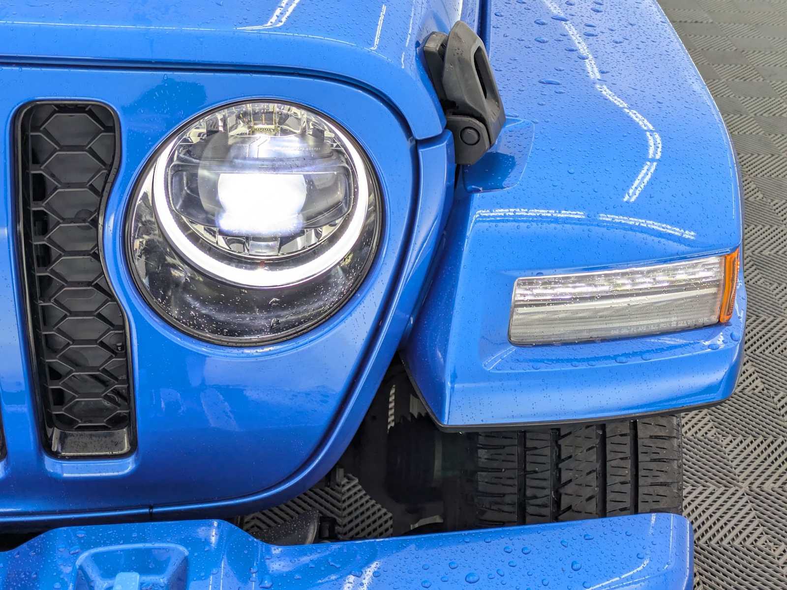 Thumbnail: 2023 Jeep Wrangler - 10