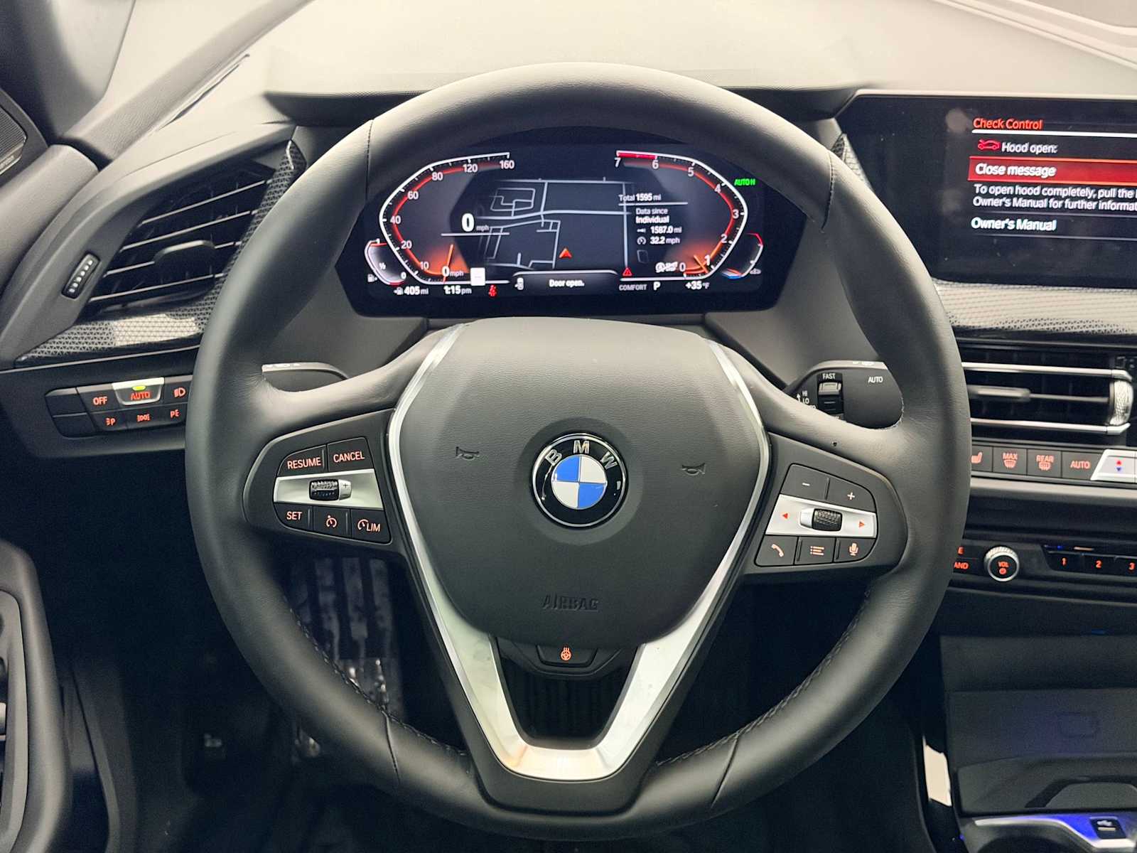 Thumbnail: 2024 BMW 2 Series - 23