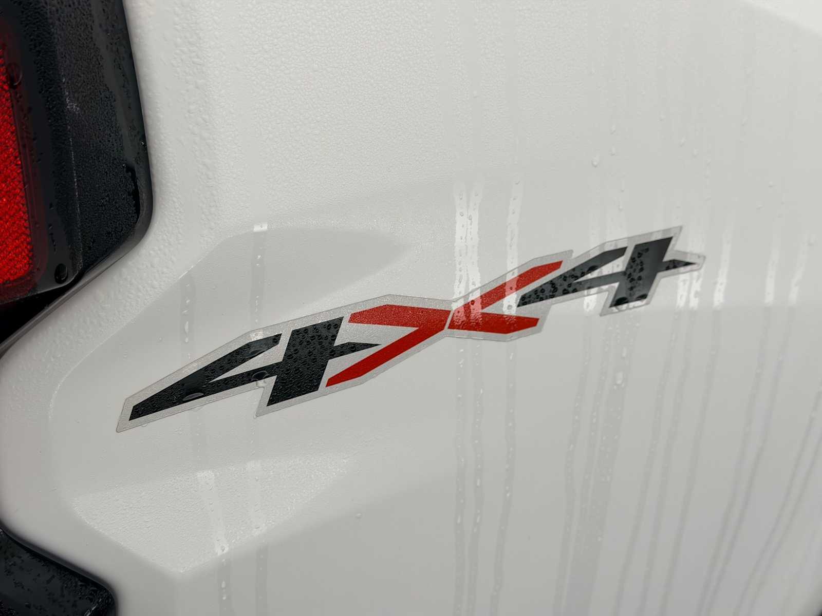 Thumbnail: 2024 Chevrolet Colorado - 13