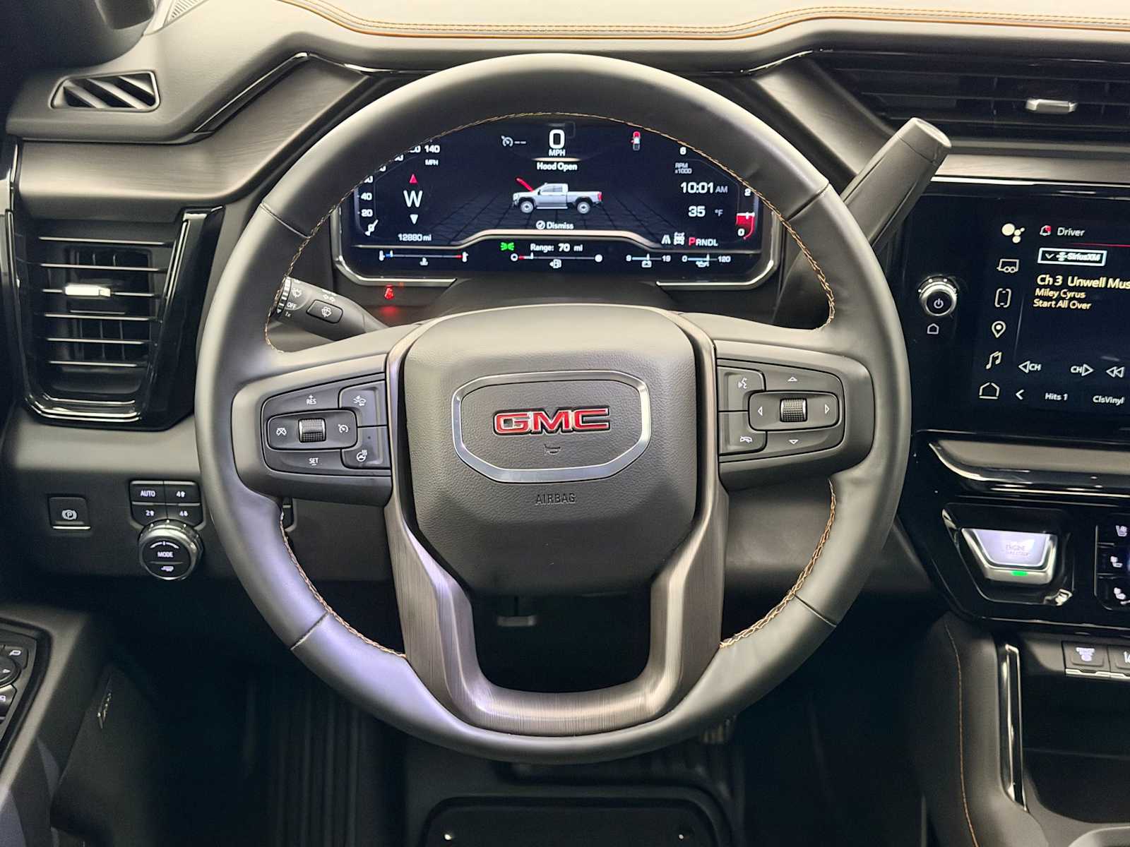 Thumbnail: 2025 GMC Sierra 2500 - 24