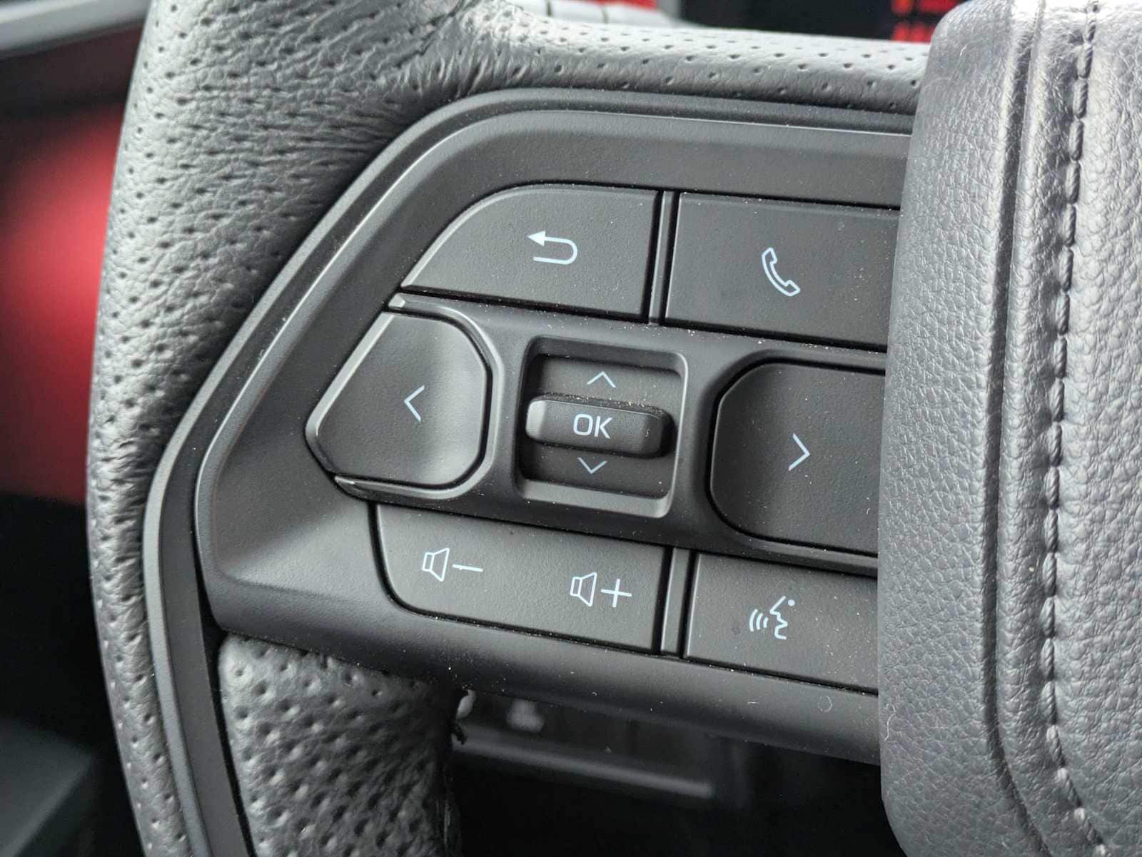 Thumbnail: 2025 Toyota Tundra - 23